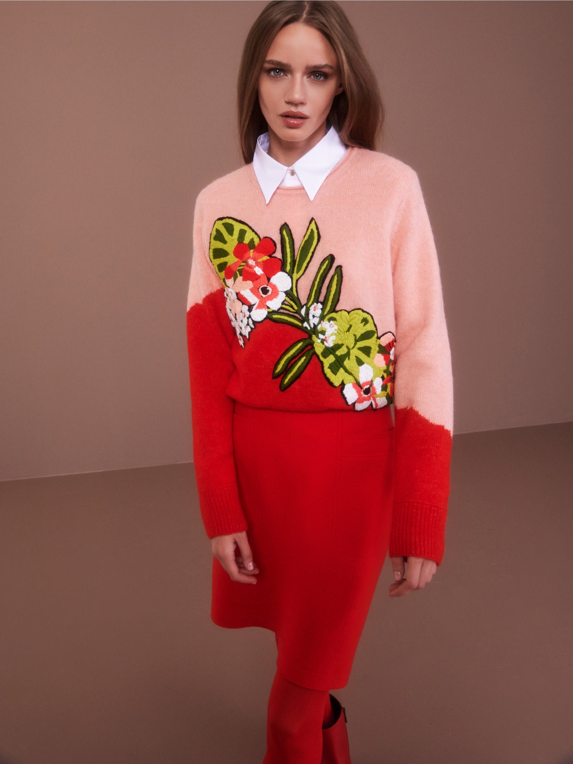Embroidered "Rethink Together" Sweater_VC 41.50 M59_270_07