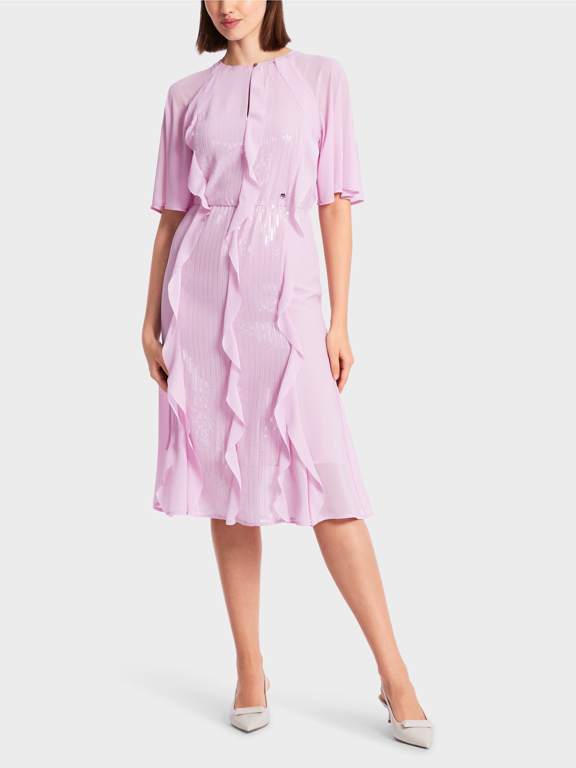 Sequin Dress With Ruffles_WC 21.35 W44_709_01