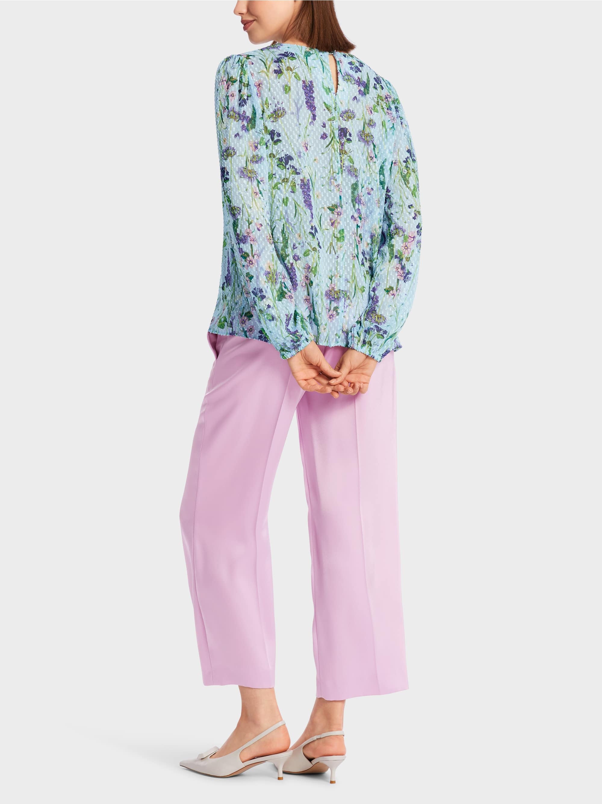 Blouse In Floral Design_WC 51.21 W25_320_02