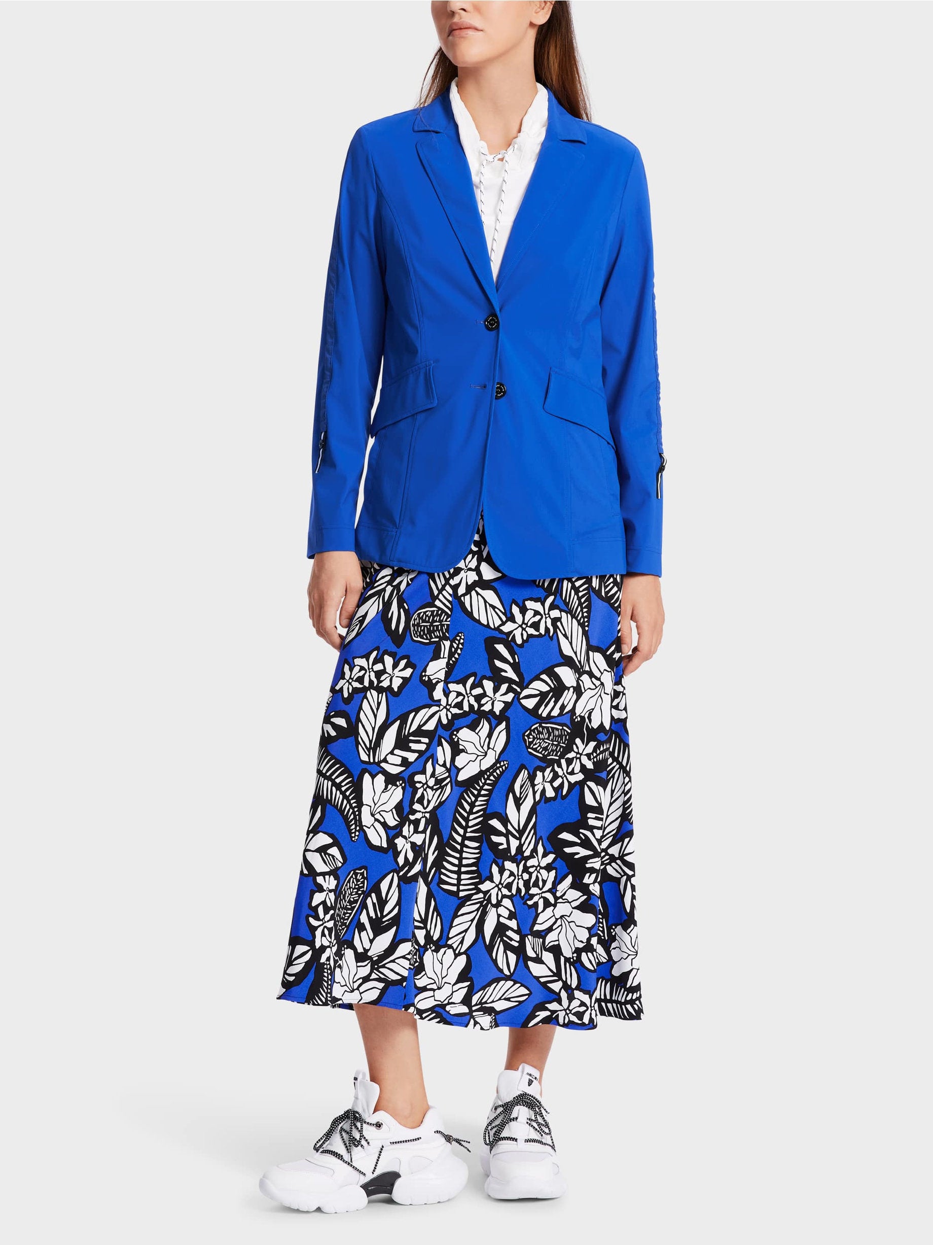 Blazer With Gathered Sleeves_WS 34.09 J40_365_05