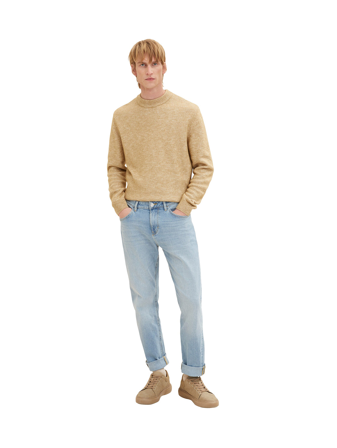 Light Wash Standard Fit Jeans