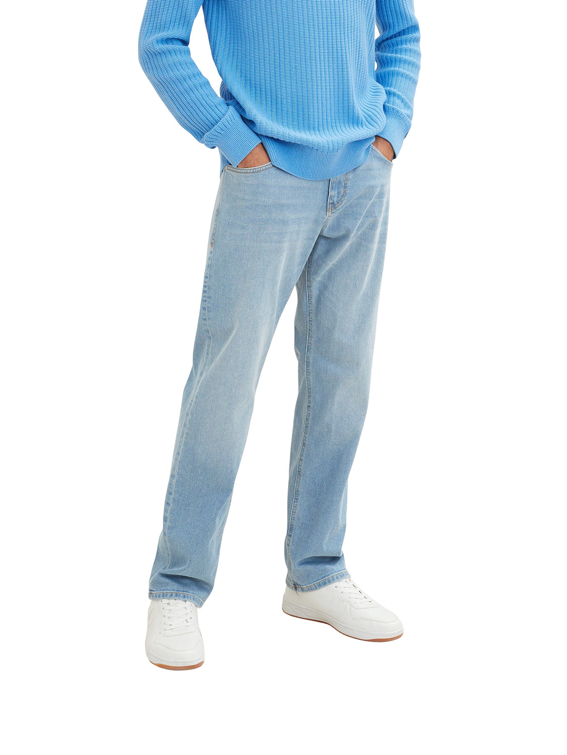 Light Wash Standard Fit Jeans - BEVAVA