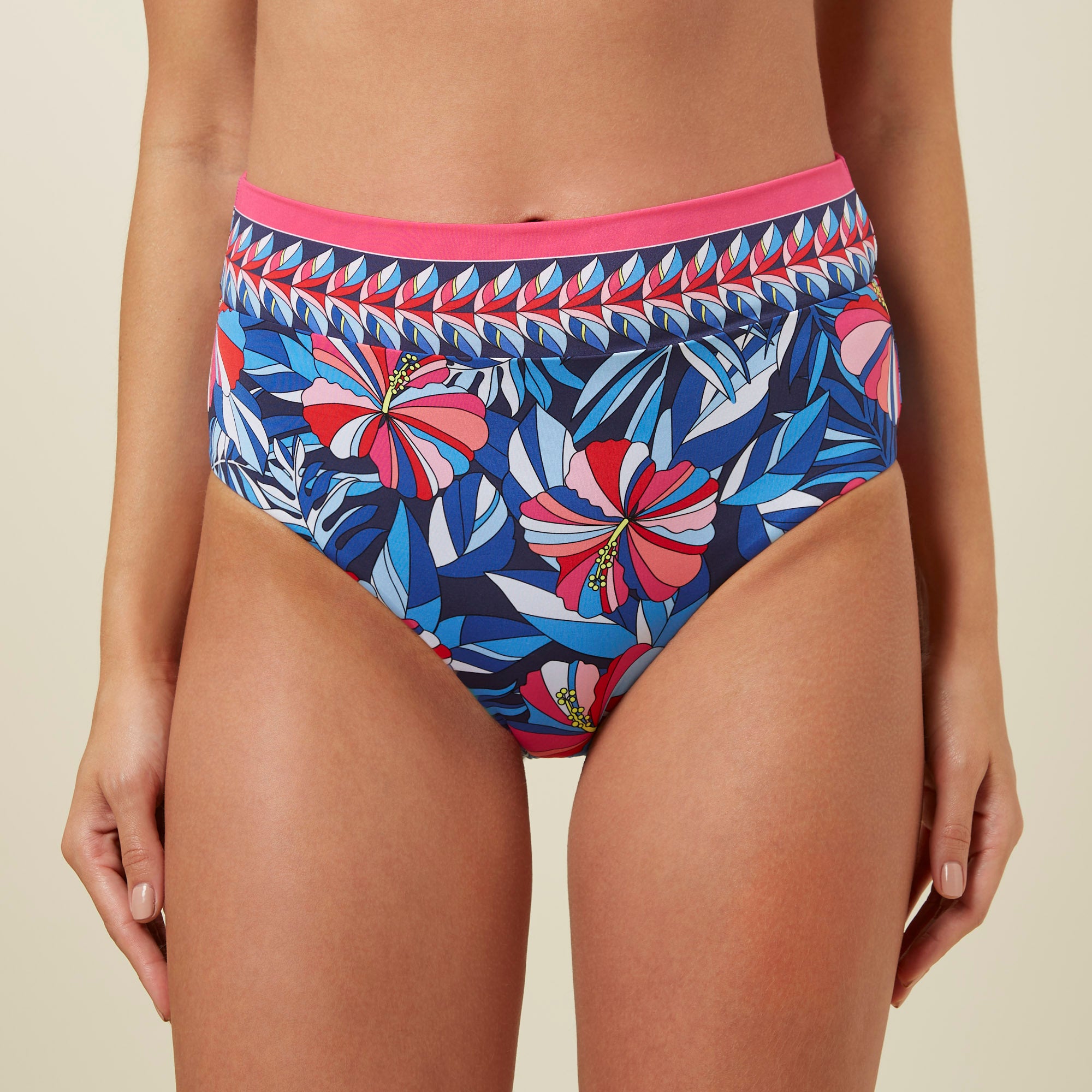 printed-high-side-bikini-bottom_csld162034_print_04