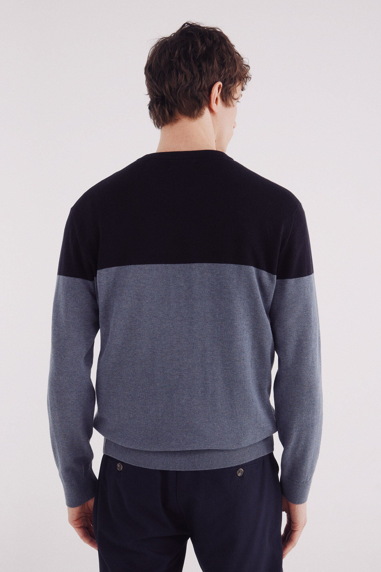 Springfield_Light_Blue_Basic Color Block Jumper_0062734_16_04