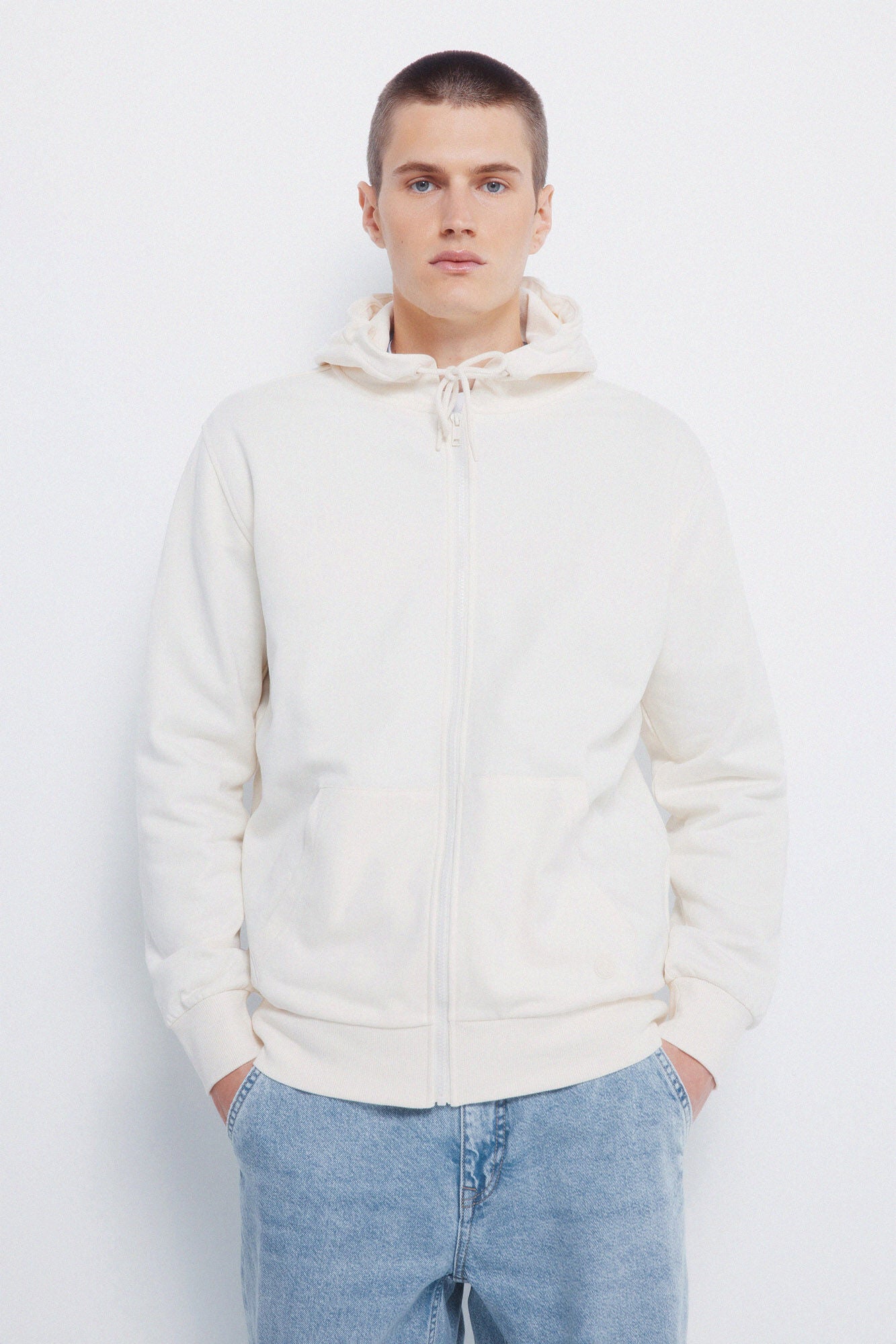 Springfield_White_Sweatshirt Hood with Zip Fastening_0092097_97_01