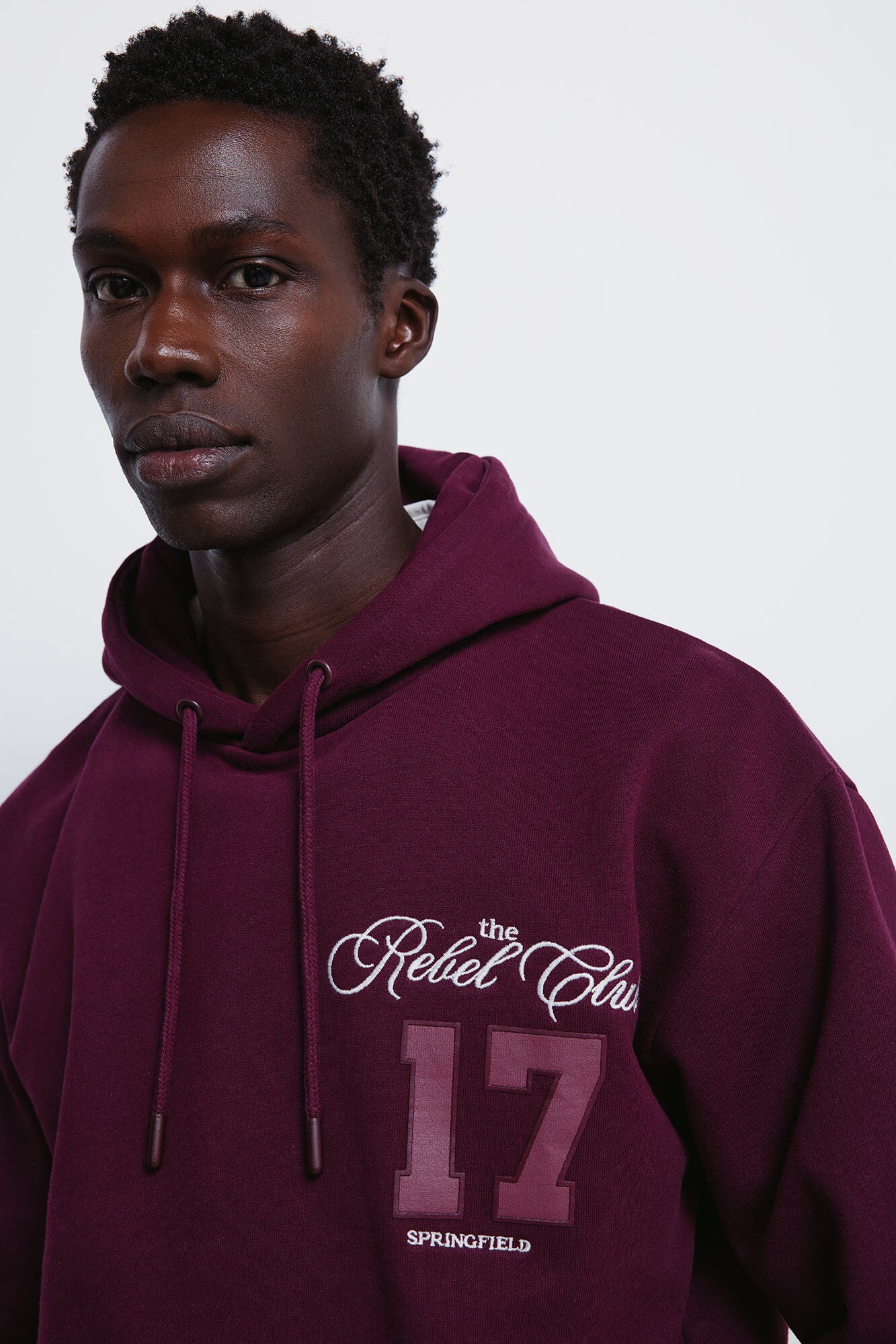 Springfield_Maroon_Embroidered Hood Sweatshirt_0092098_69_05
