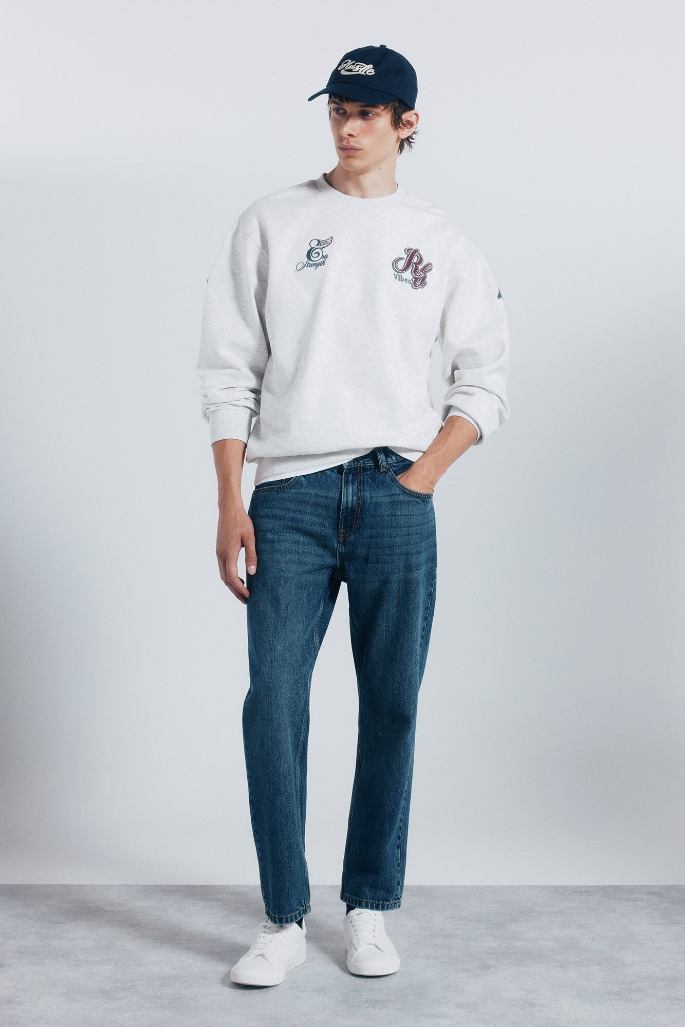 Springfield_Grey_Embroidered Sweatshirt Back_0092103_48_04