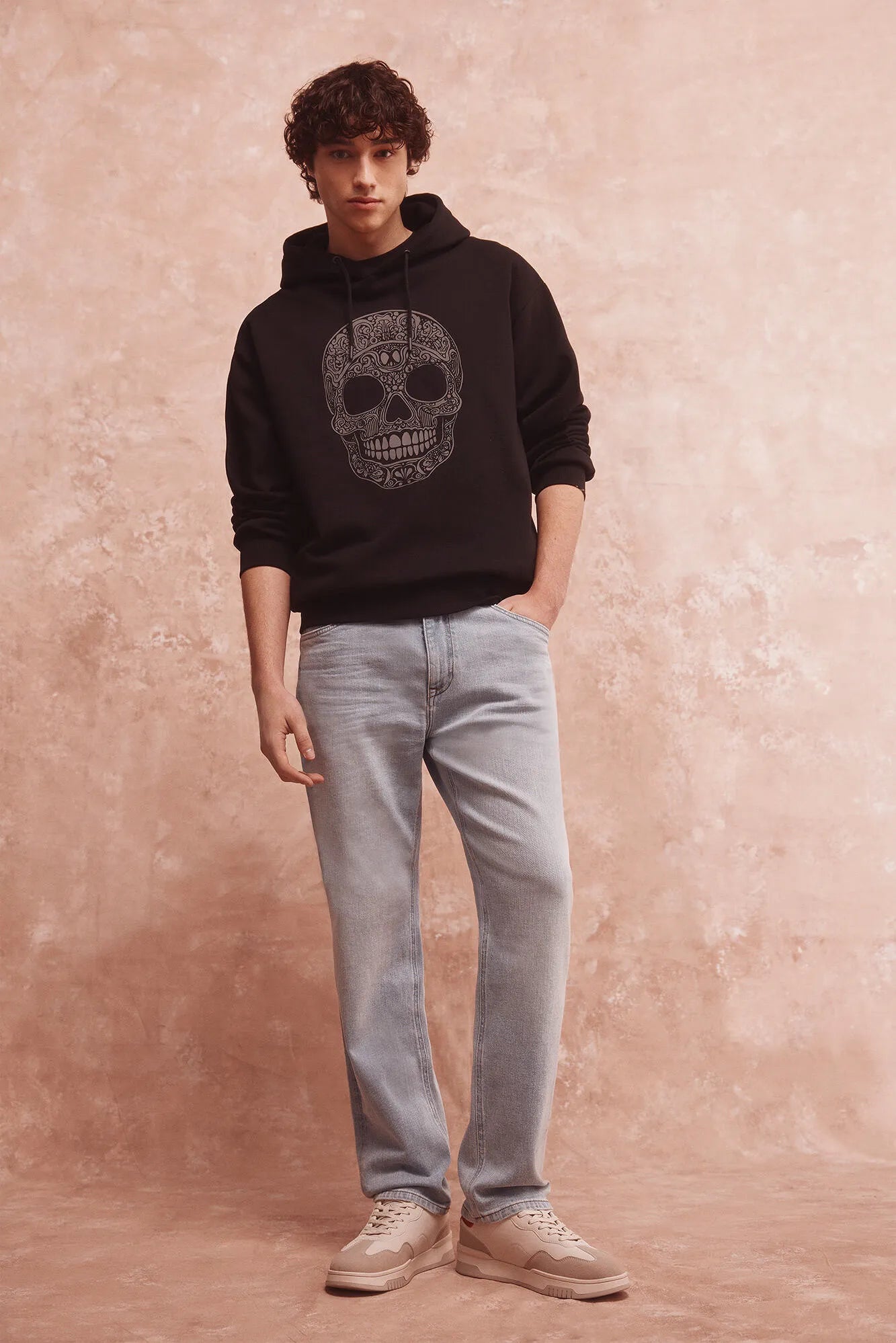 Springfield_Black_Skull Hooded Sweatshirt_0092117_01_04