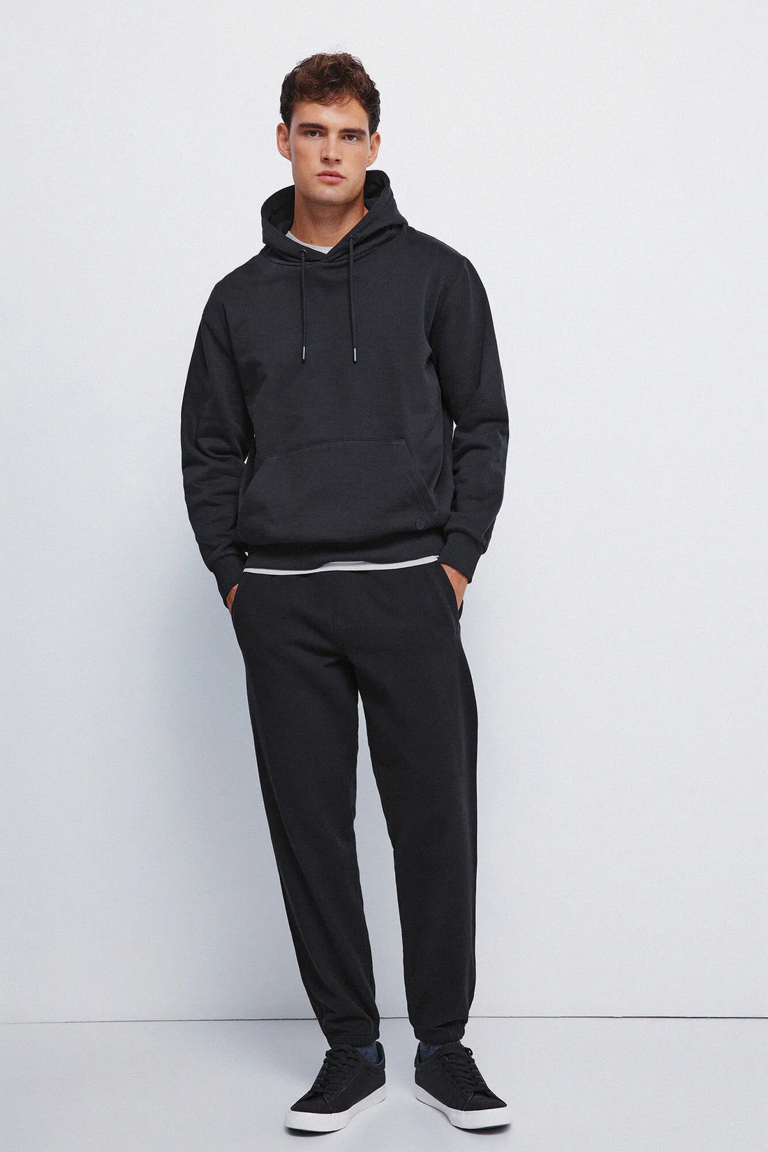 Springfield_black_Plush Trouser_0092121_01_01