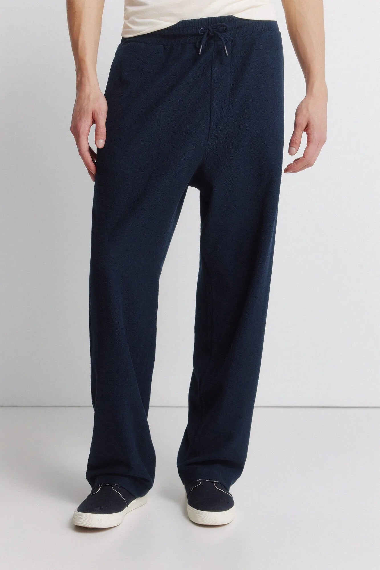 Springfield Blue Men Straight Jogger Trousers SKU: 0093188_12 Image 02