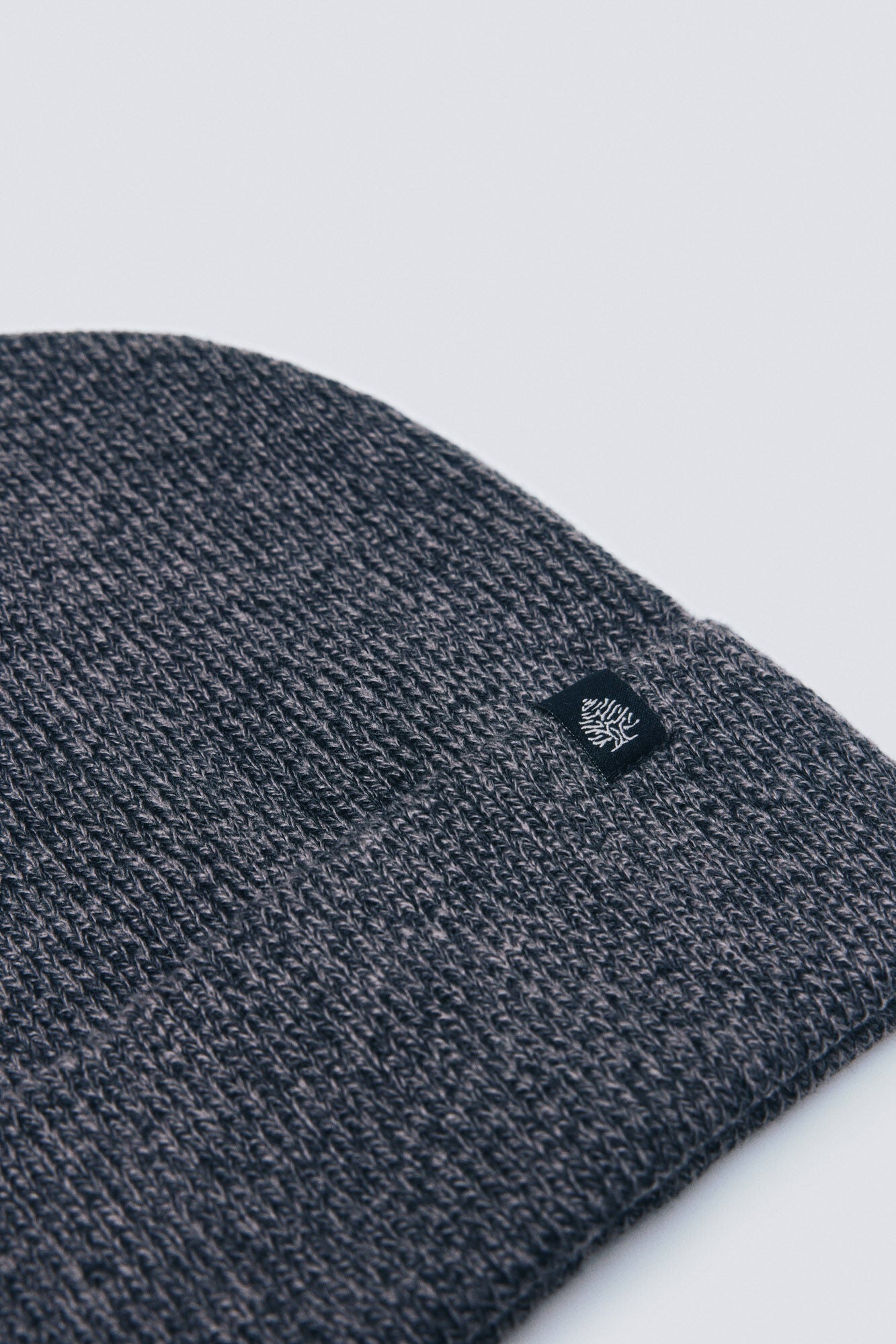 Springfield_Dark_Grey_Melange Beanie Hat_0122832_41_02