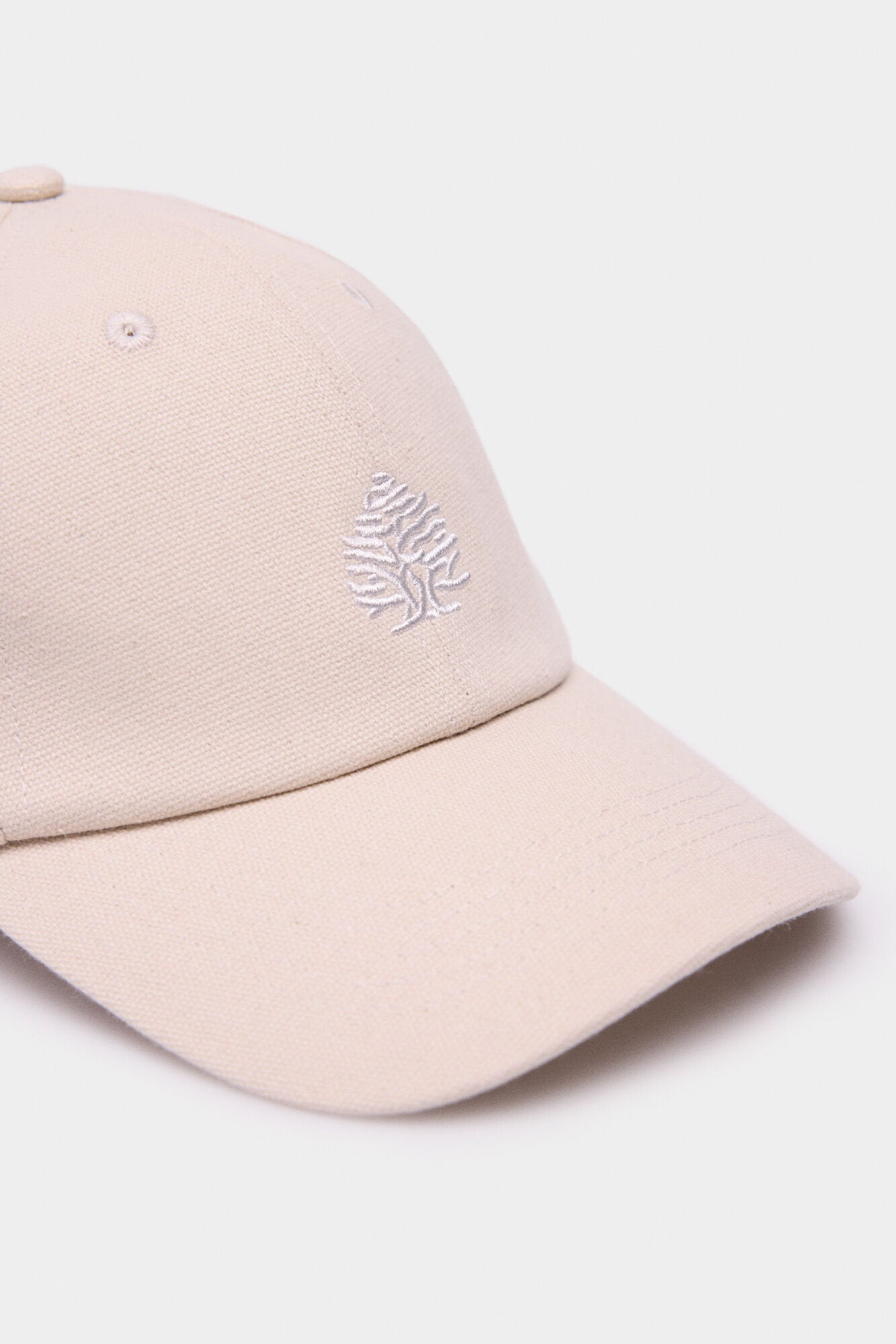 Springfield_Basic Cap with Embossed Springfield Logo_0129763_97_02