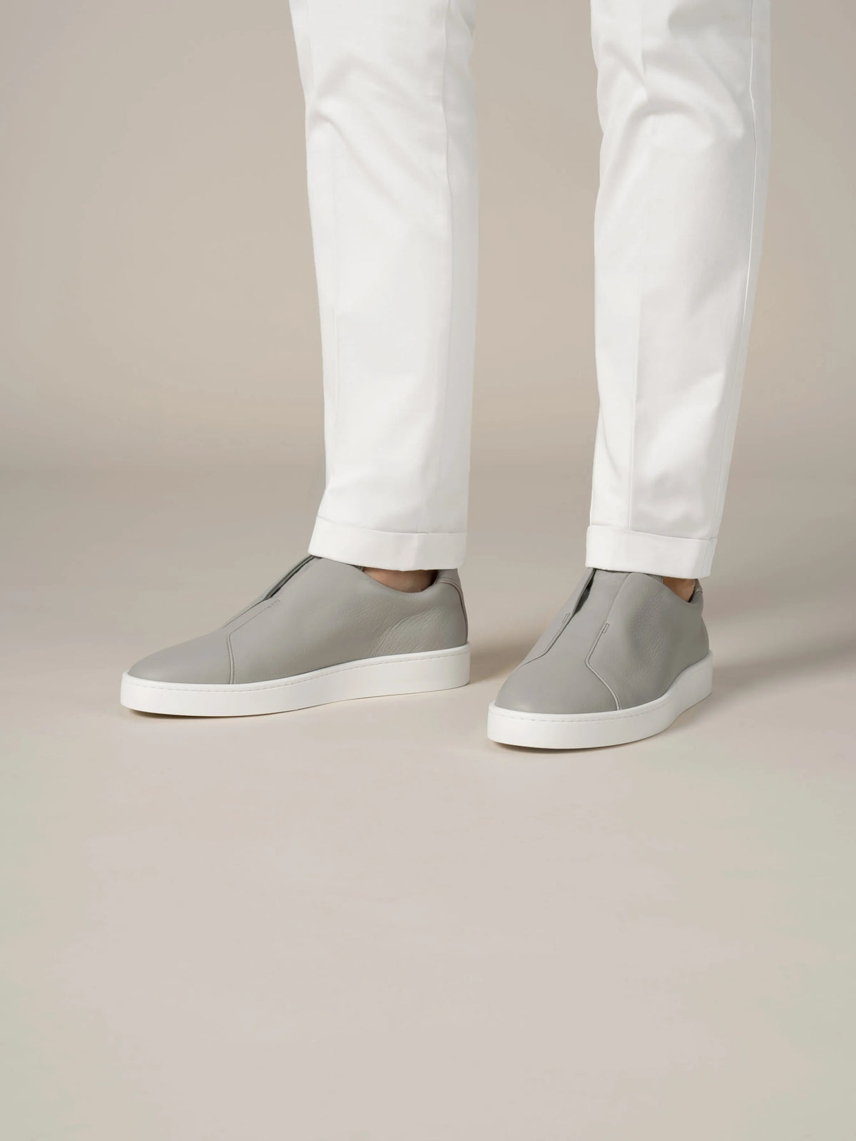 Aurelien Light Grey Men Light Grey Grain AUR3 Sneaker SKU: 02-025-13-05-01-0002_050 Image 02