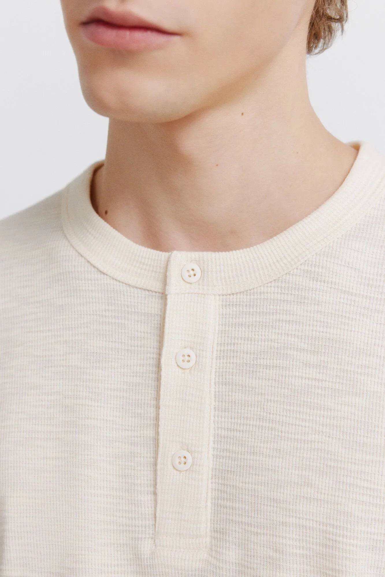 Springfield White Men Checked Placket Long Sleeve T-Shirt SKU: 0223737_97 Image 04