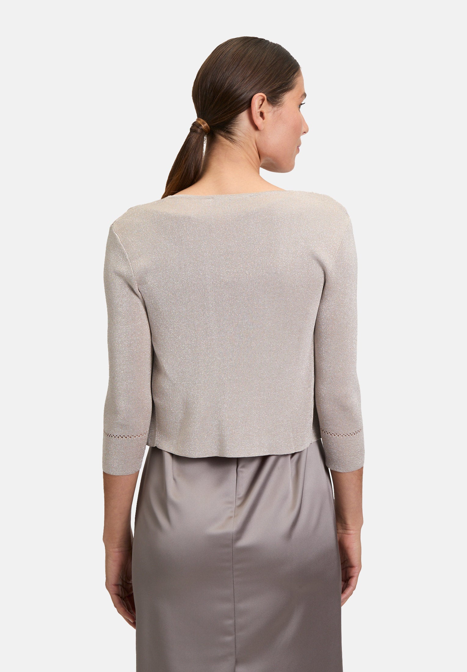 Vera Mont_Knitted Bolero Without Closure_0225-4818_9879_03