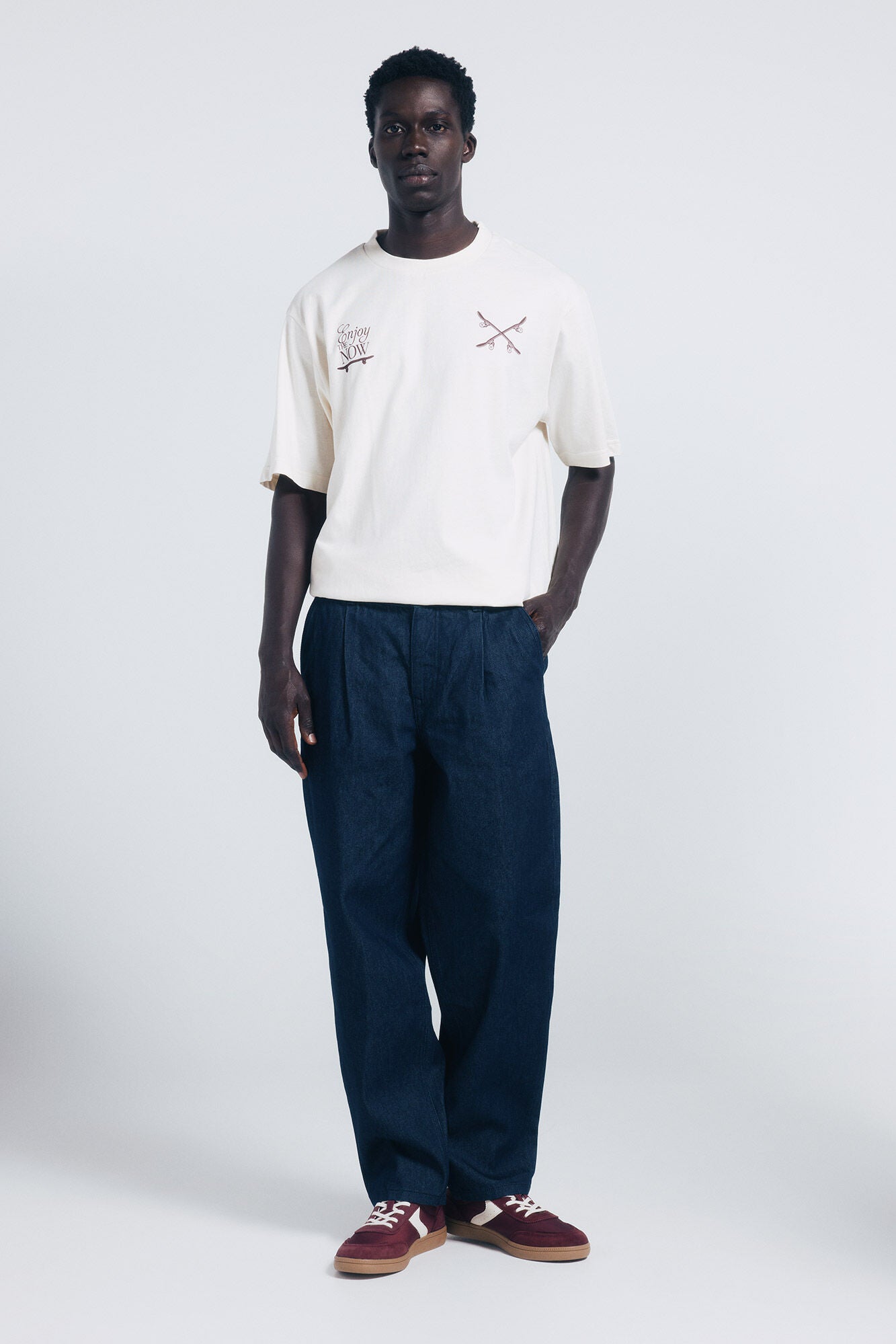 Springfield_White_Enjoy T-Shirt_0242445_97_06