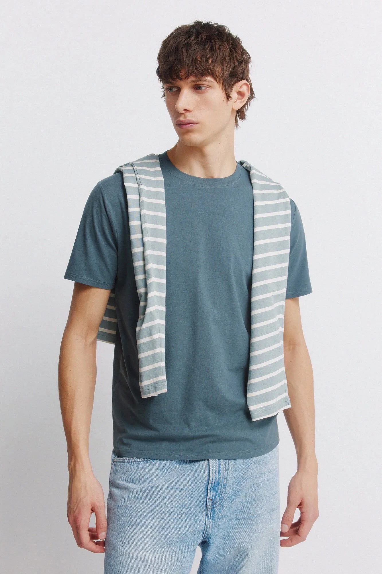 Springfield Blue Men Lycra Slim Fit T-Shirt SKU: 0243378_83 Image 01