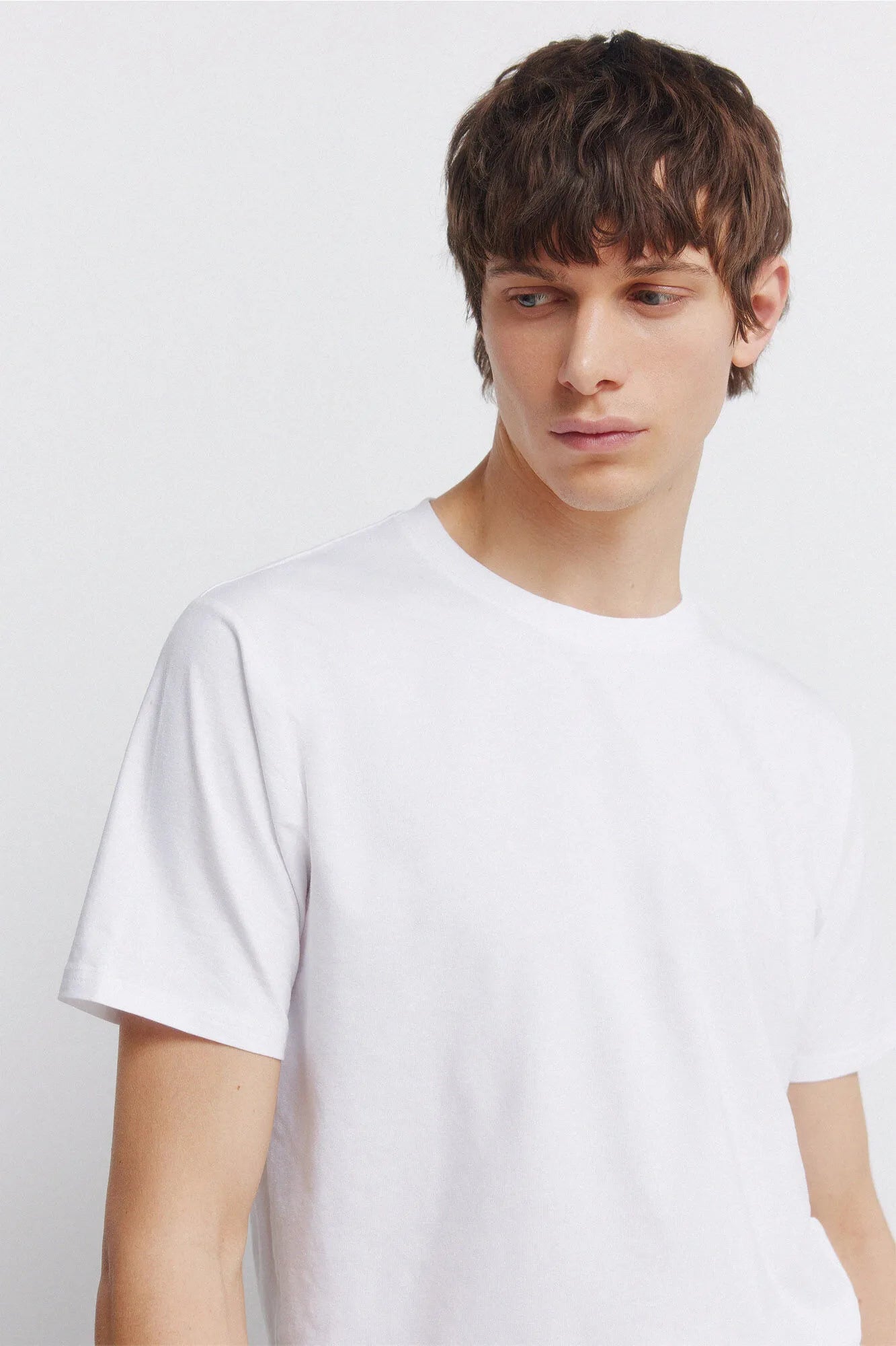 Springfield White Men Lycra Slim Fit T-Shirt SKU: 0243378_99 Image 02