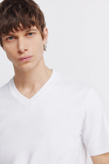 Springfield White Men Lycra V-Neck Slim Fit T-Shirt SKU: 0243379_99 Image 02