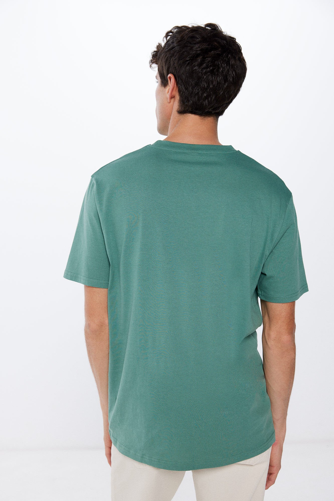 Basic T Shirt With Graphics_0247065_27_03