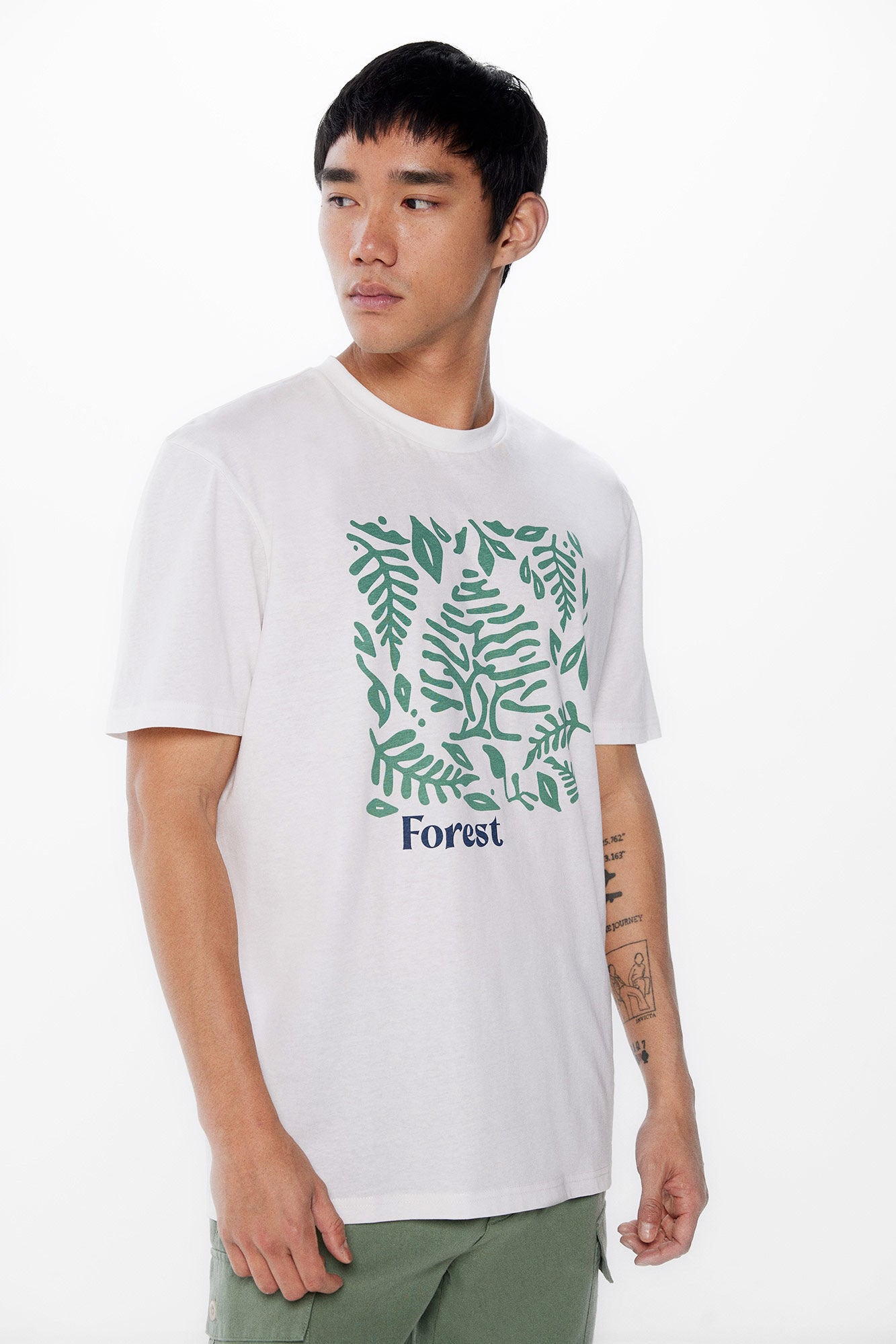 Basic T Shirt With Graphics_0247065_96_01