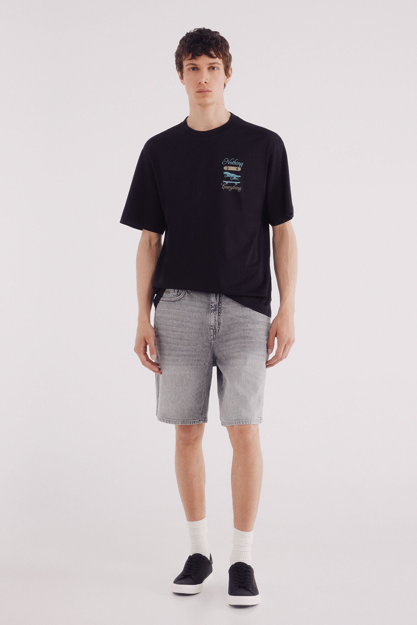 Springfield_Black_Everything T-Shirt_0262912_01_03