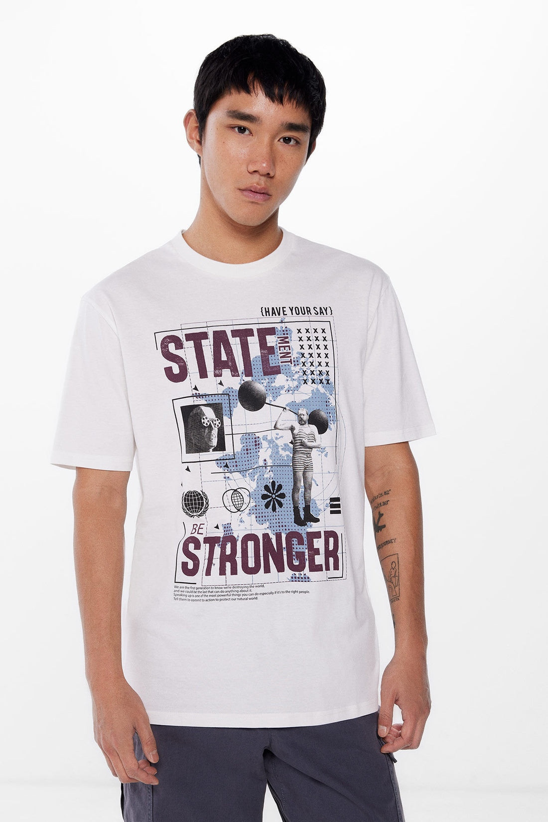 Crew Neck T Shirt With Graphics_0267502_99_01