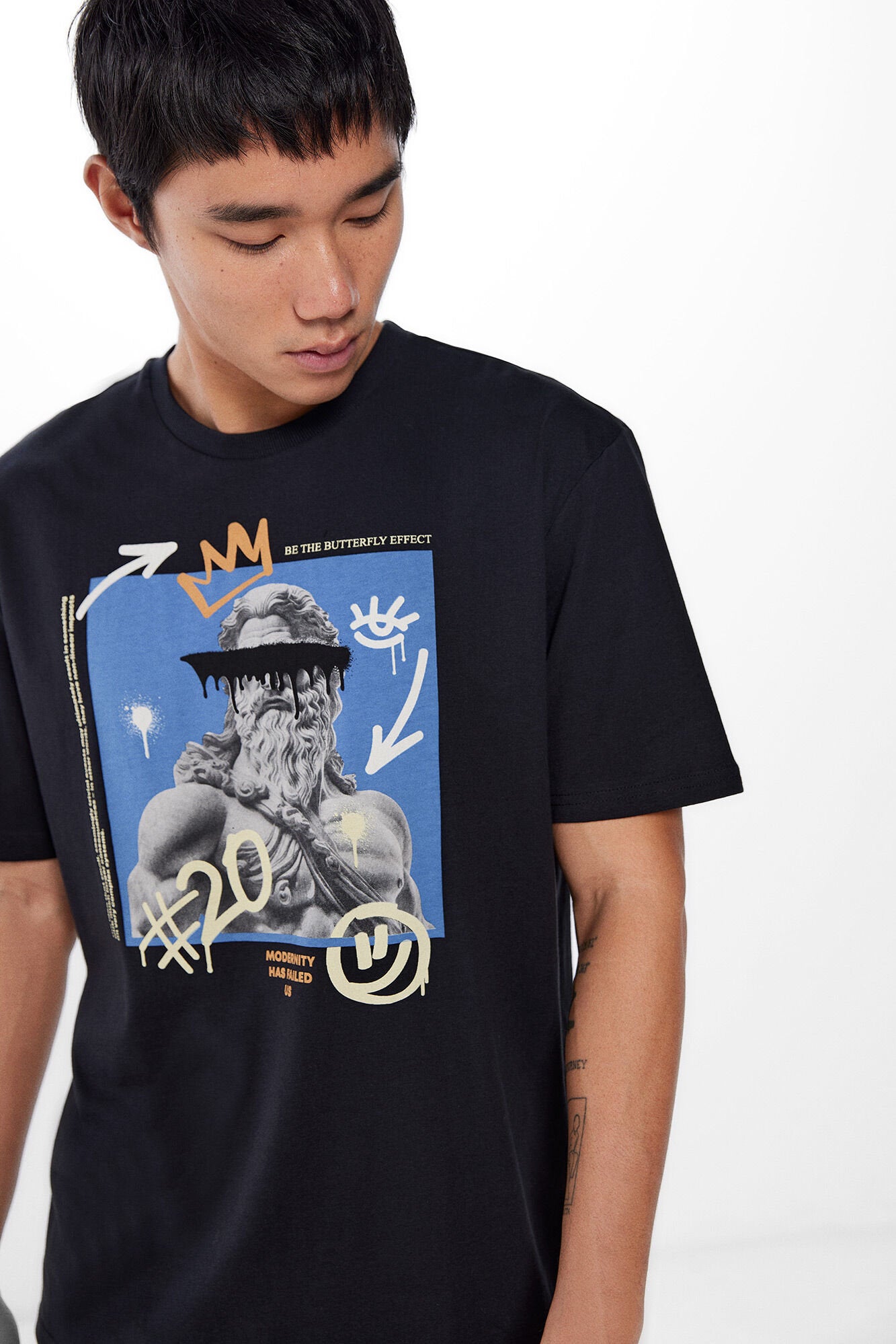 Basic T Shirt With Graphics_0267504_01_04