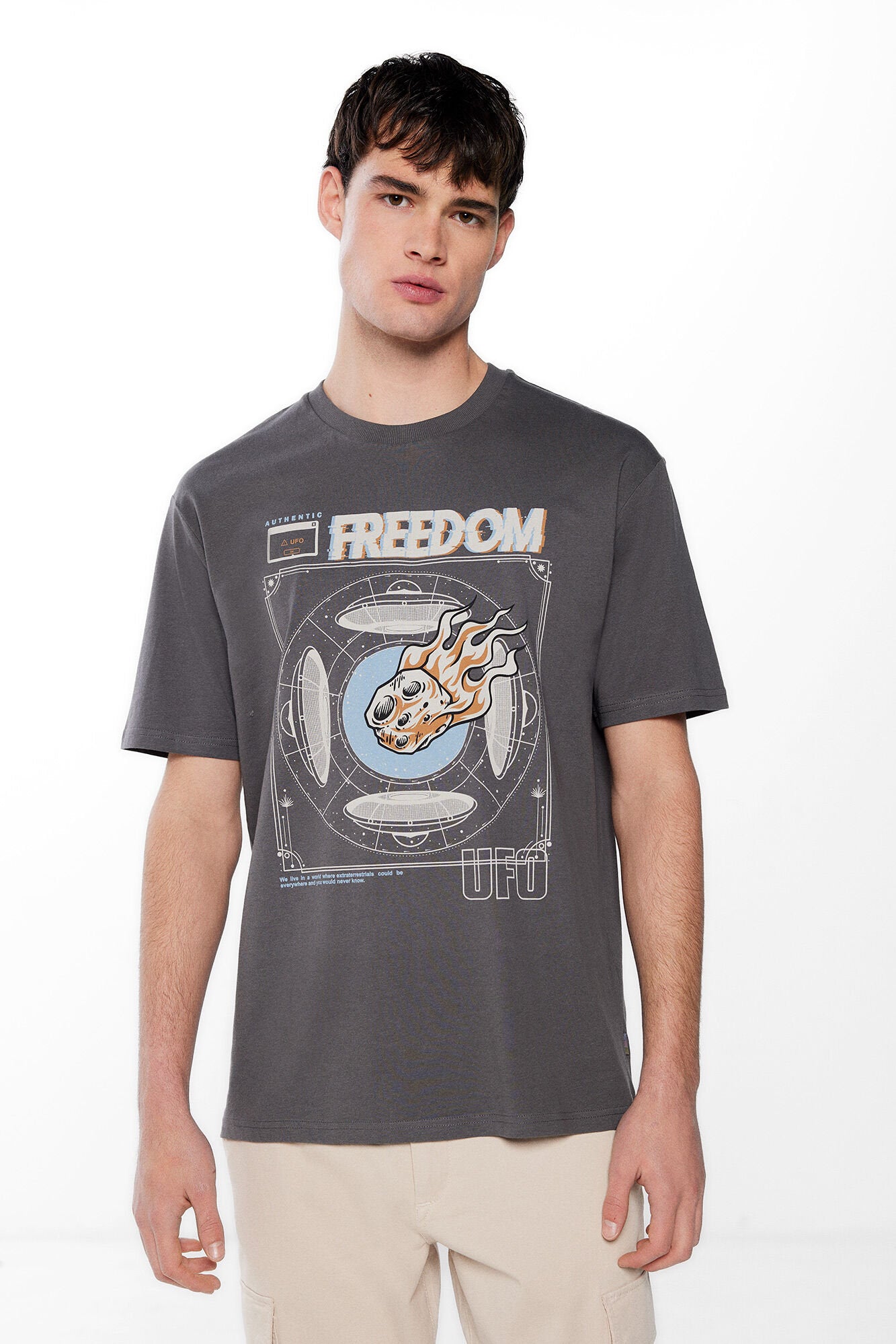 Basic T Shirt With Graphics_0267507_41_06