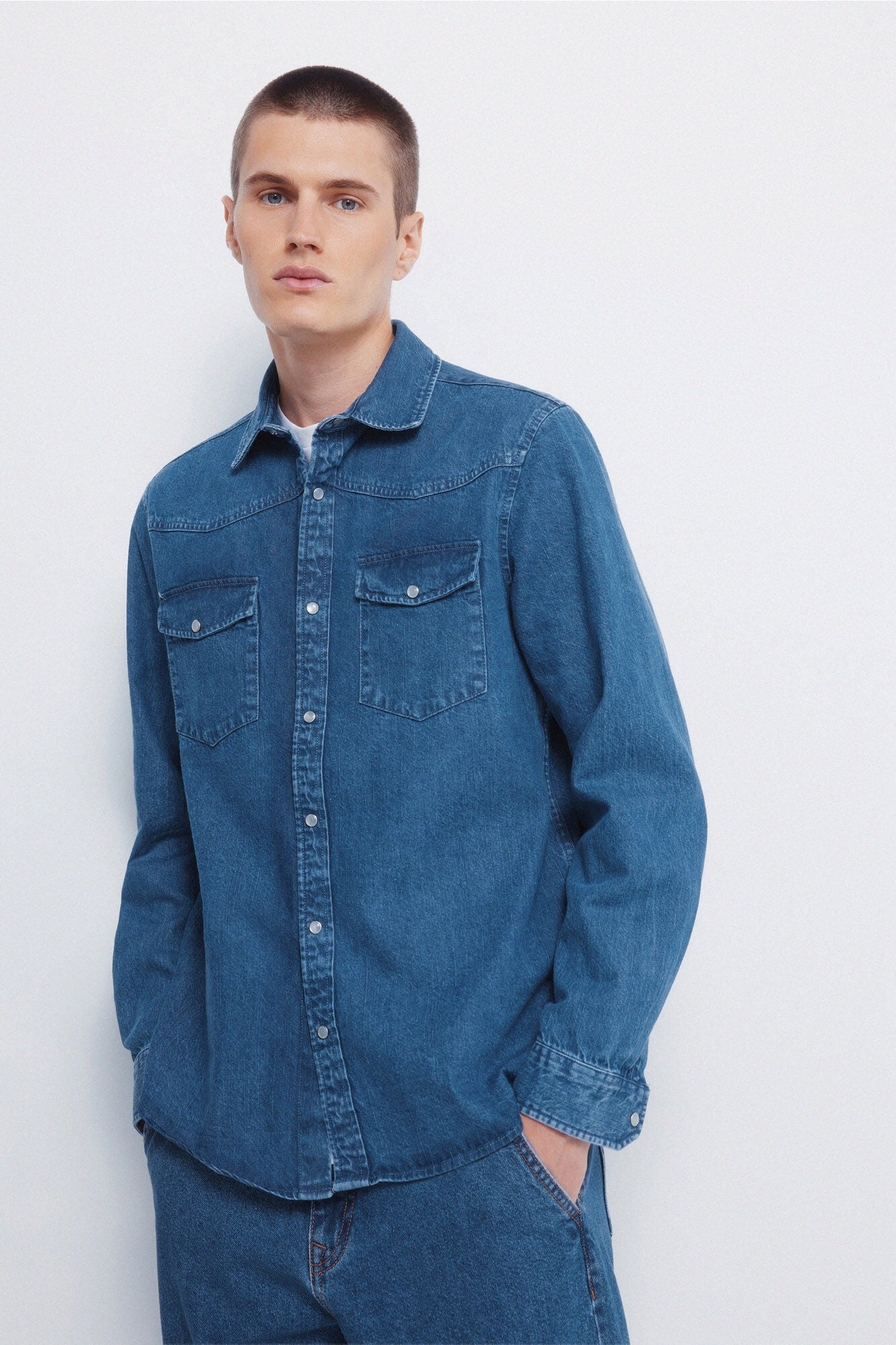 Springfield_Medium Blue_Denim Shirt with Yoke_0292386_14_01