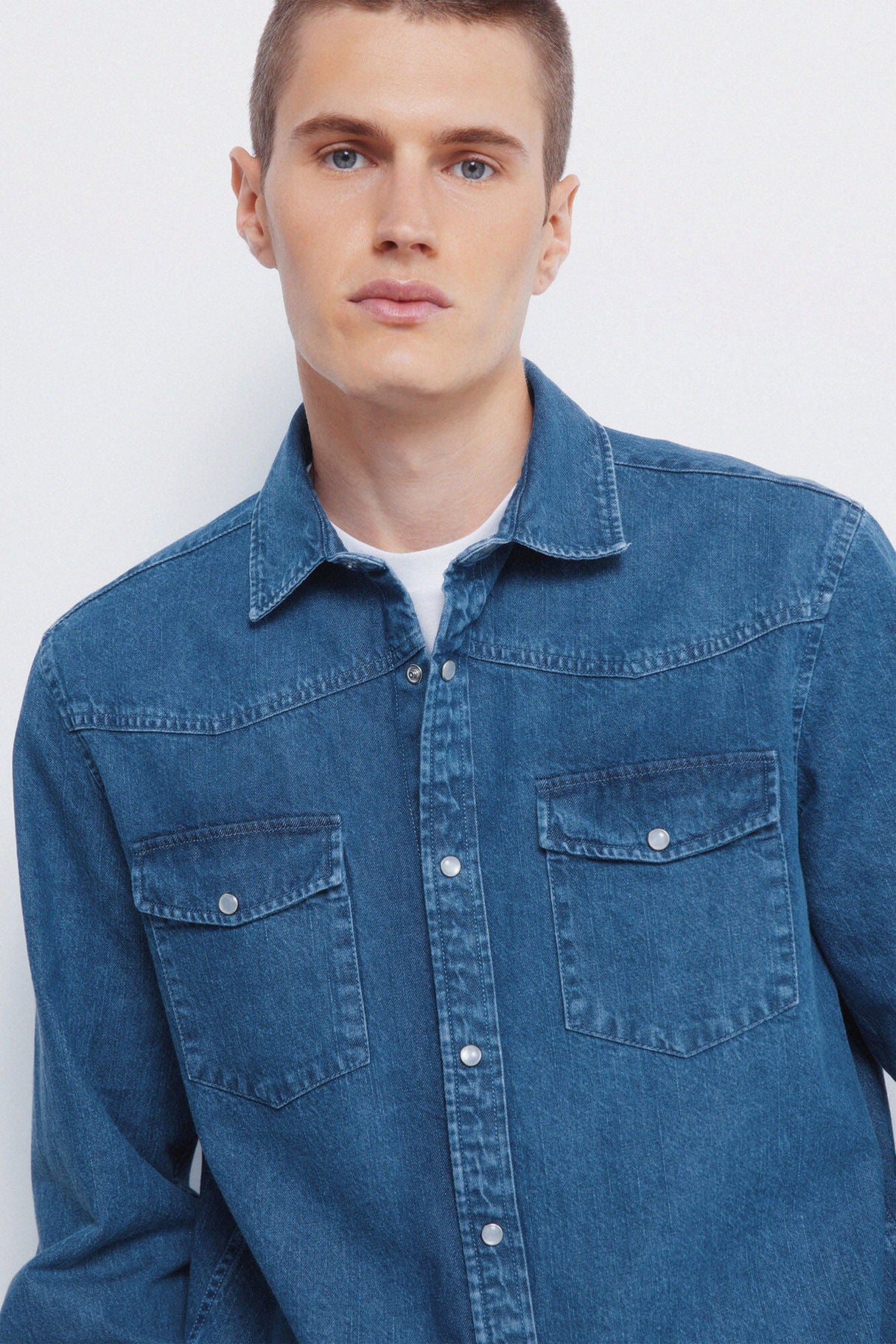 Springfield_Medium Blue_Denim Shirt with Yoke_0292386_14_04