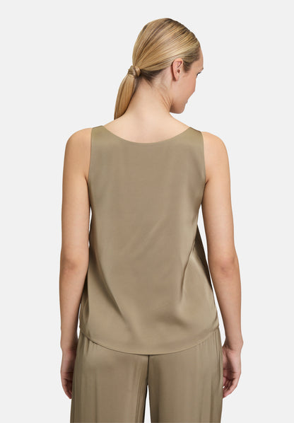 Vera Mont_Turf_Satin Blouse with V-Neck_0301-4262_7387_03