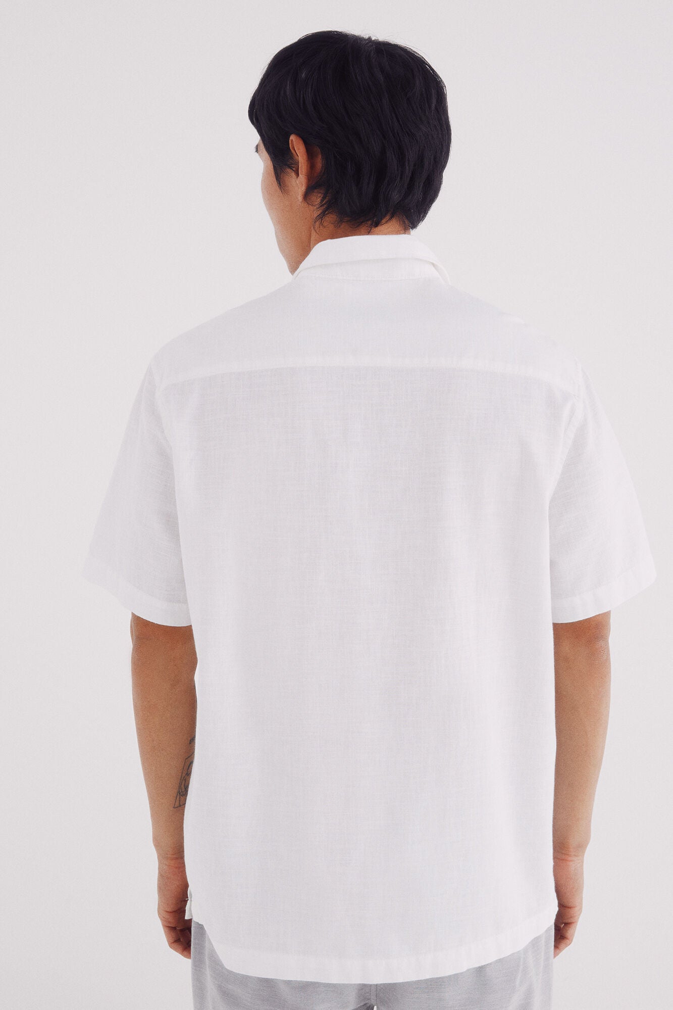 Springfield_White_Short Sleeve Sleeved Linen Shirt_0342086_99_03