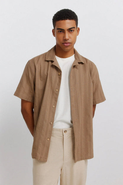 Springfield Brown Men Jacquard Short Sleeve Bowling Shirt SKU: 0343408_35 Image 01