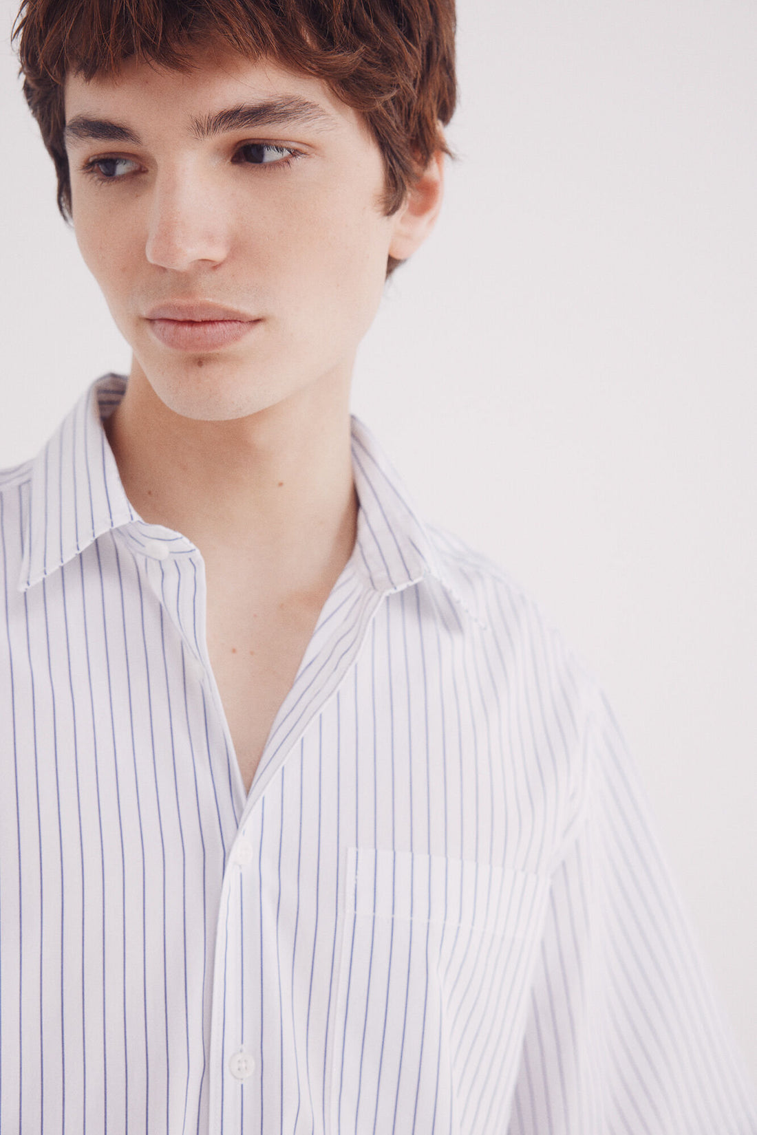 Springfield_Short Sleeve Striped Poplin Shirt_0379225_99_02