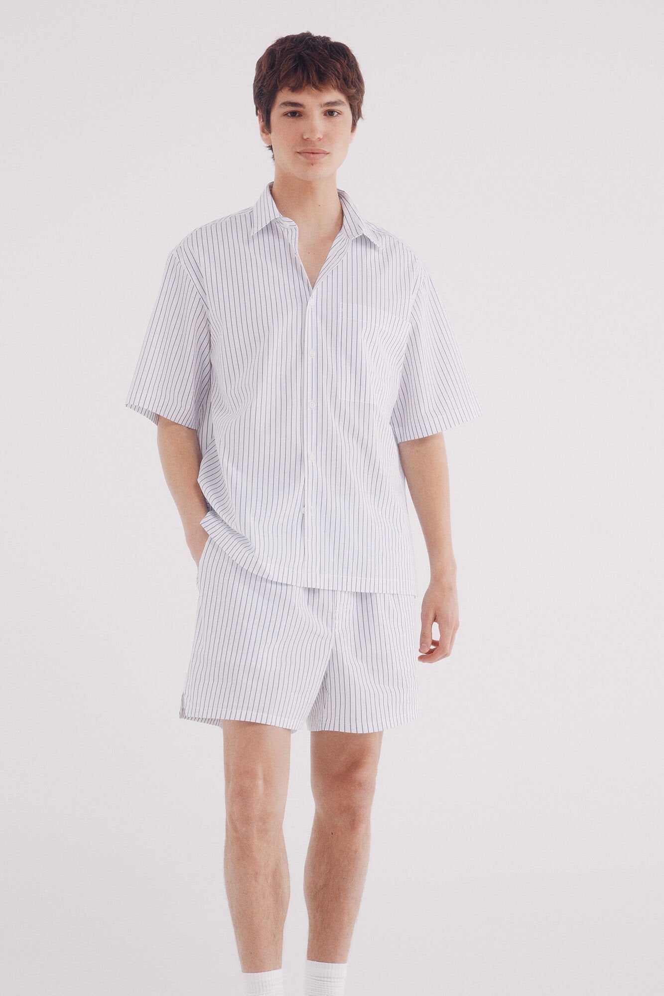 Springfield_Short Sleeve Striped Poplin Shirt_0379225_99_04