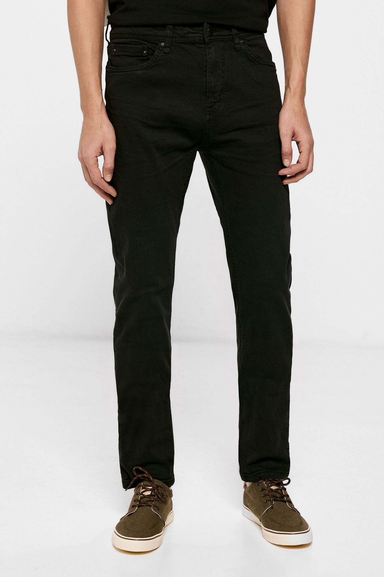 Slim Fit Chino Trousers_0397811_01_09
