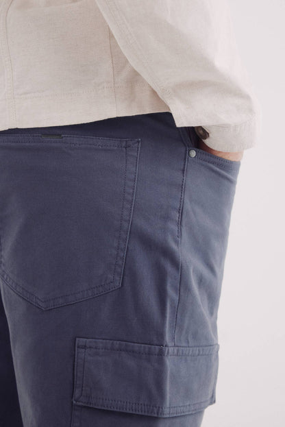 Springfield_Slim Fit Cargo Structured Jeans_0399333_16_05