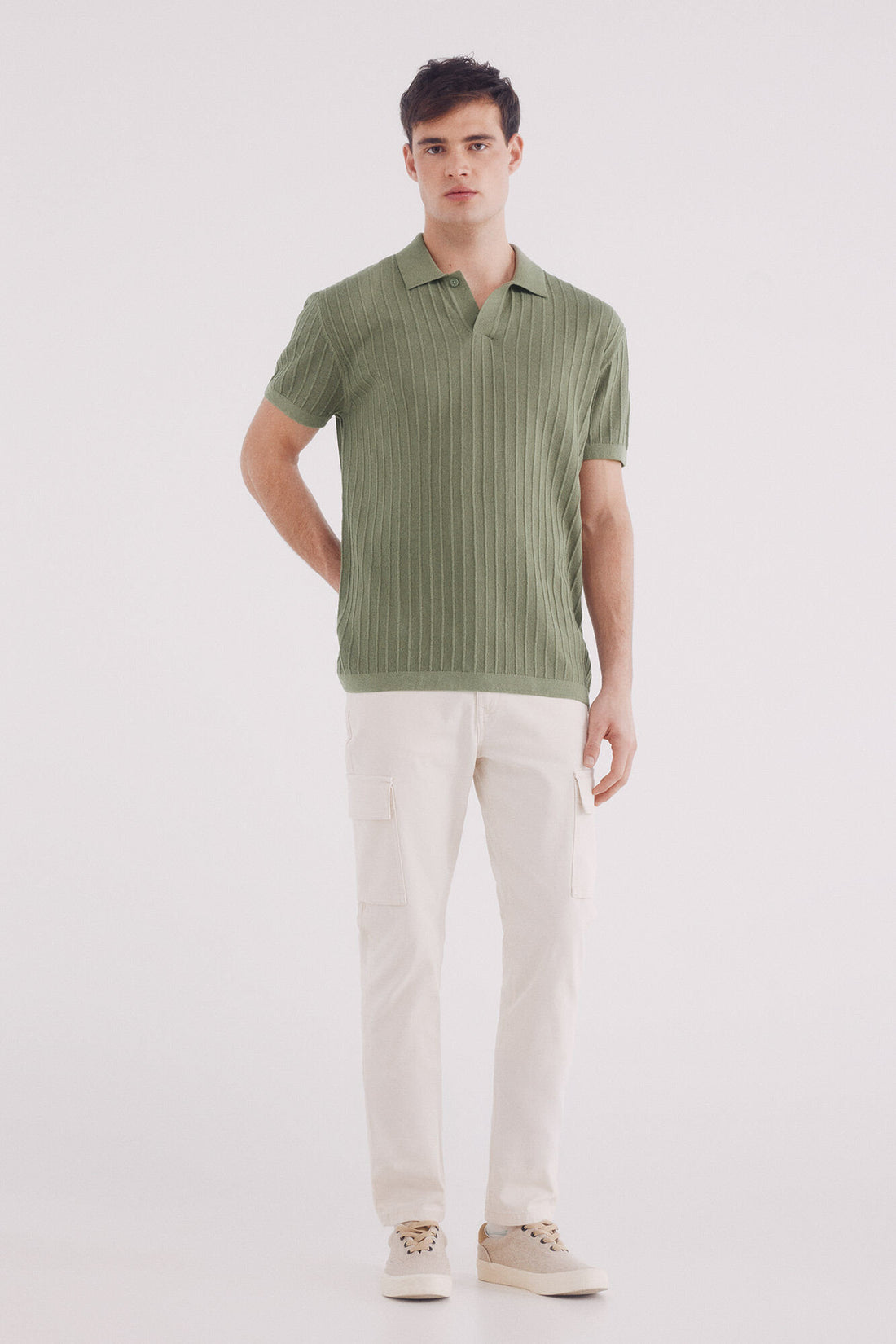 Springfield_Slim Fit Cargo Structured Jeans_0399333_97_01