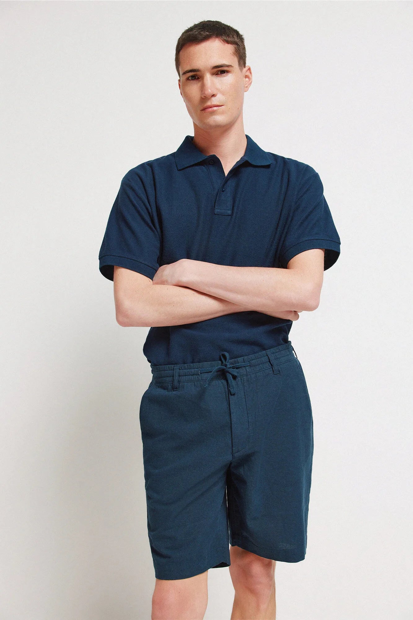 Springfield Blue Men Linen Comfort Slim Fit Bermuda Shorts SKU: 0433667_11 Image 04