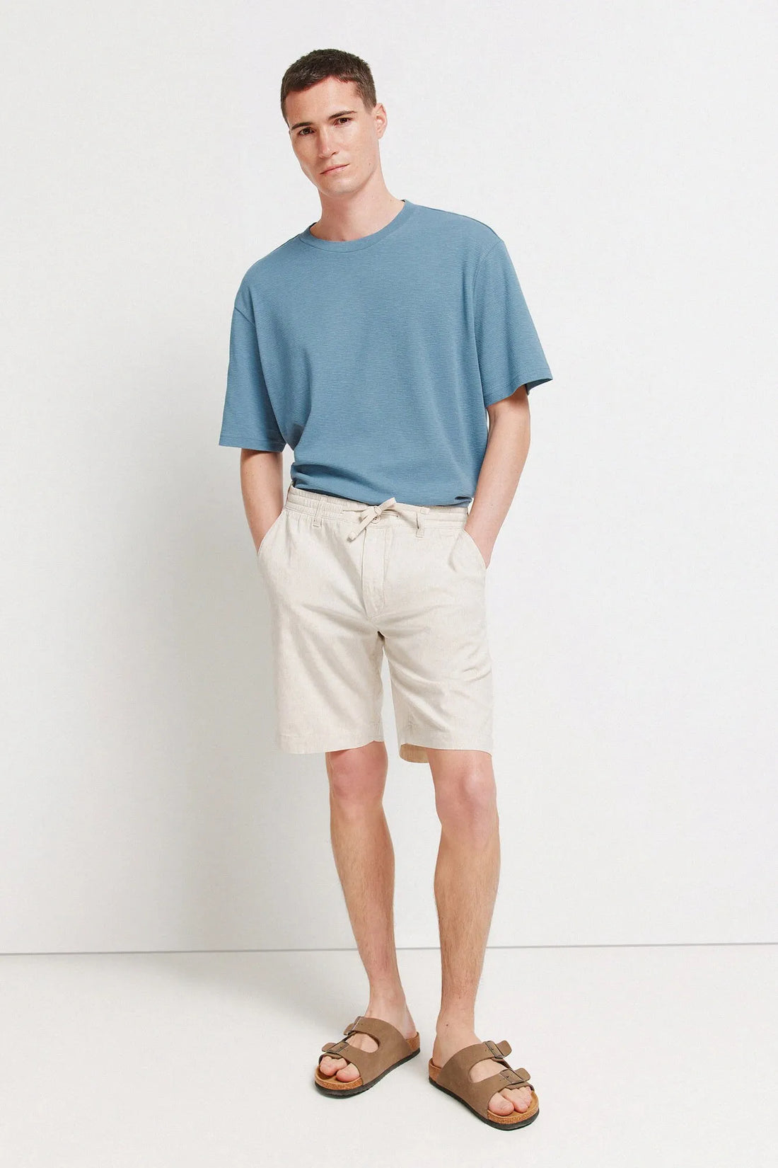 Springfield Beige Men Linen Comfort Slim Fit Bermuda Shorts SKU: 0433667_51 Image 01