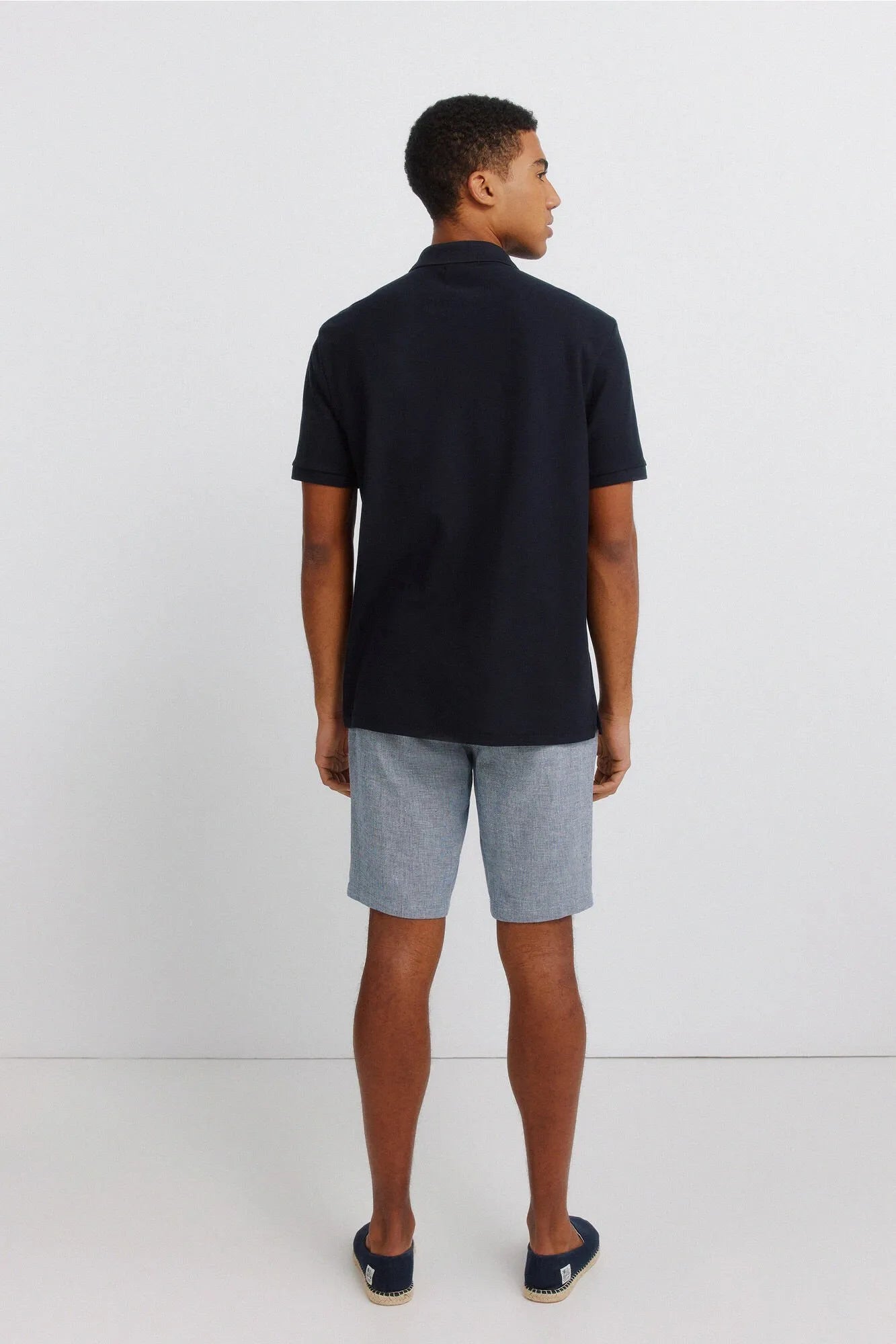 Springfield Blue Men Dobby Linen Comfort Fit Bermuda Shorts SKU: 0433674_17 Image 03