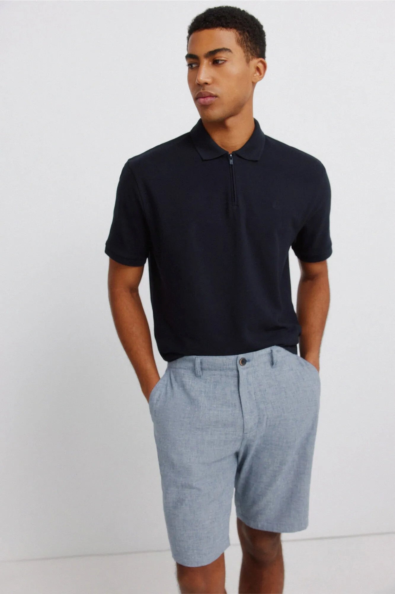 Springfield Blue Men Dobby Linen Comfort Fit Bermuda Shorts SKU: 0433674_17 Image 04
