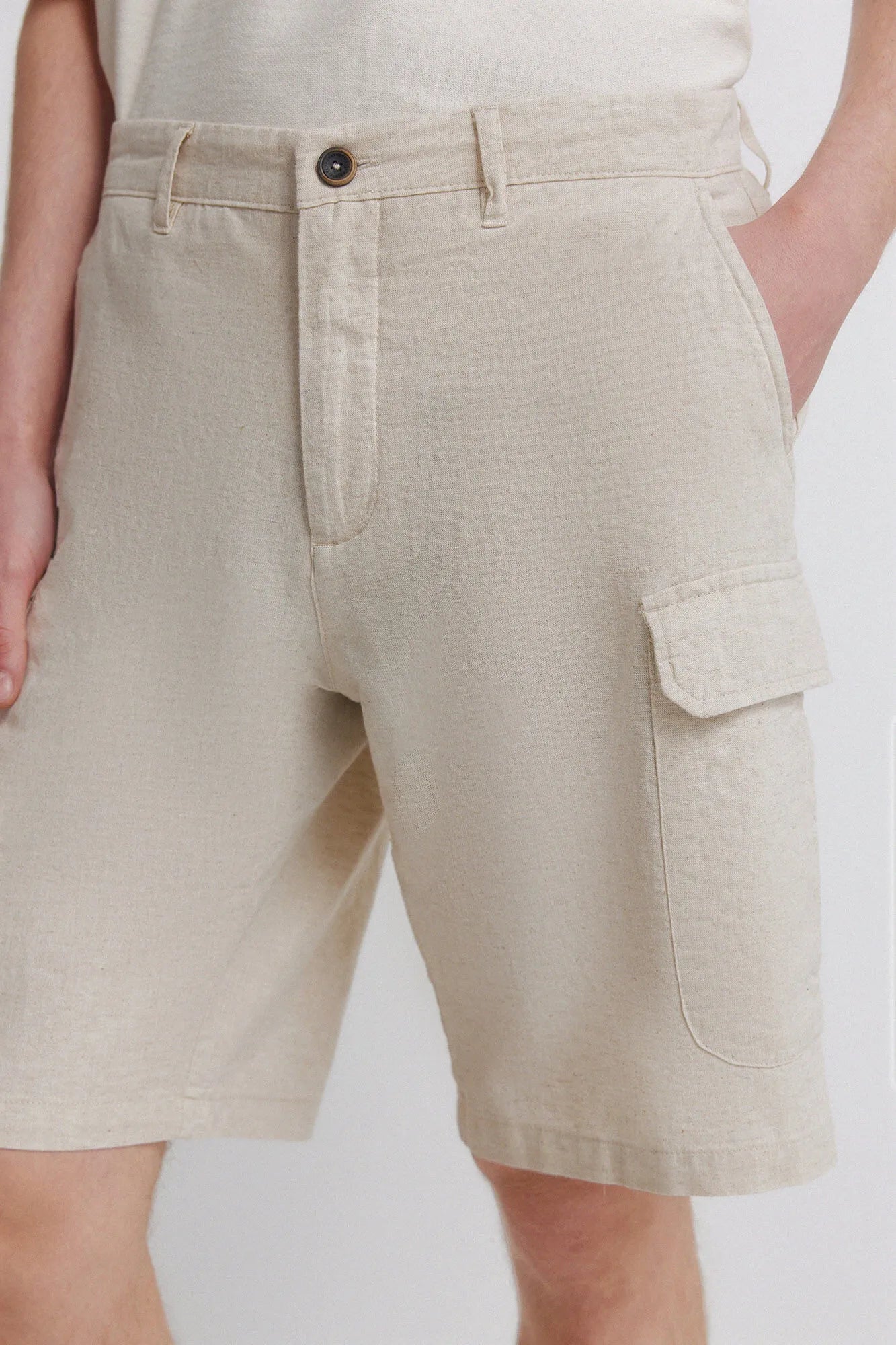 Springfield White Men Linen Cargo Comfort Fit Bermuda Shorts SKU: 0433682_97 Image 06