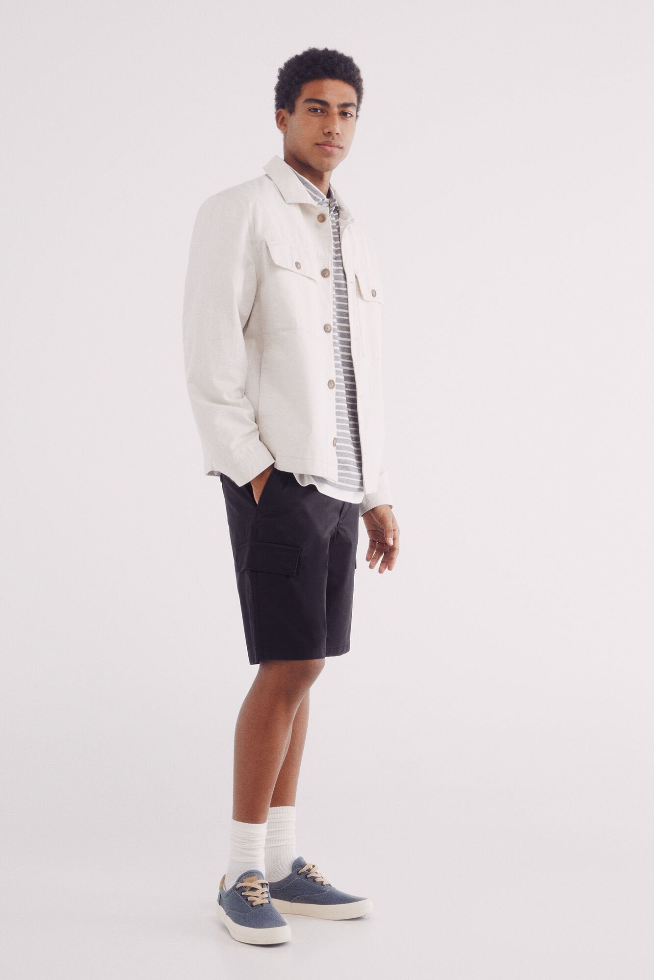 Springfield_Comfort Fit Cargo Bermuda Shorts_0439943_01_01