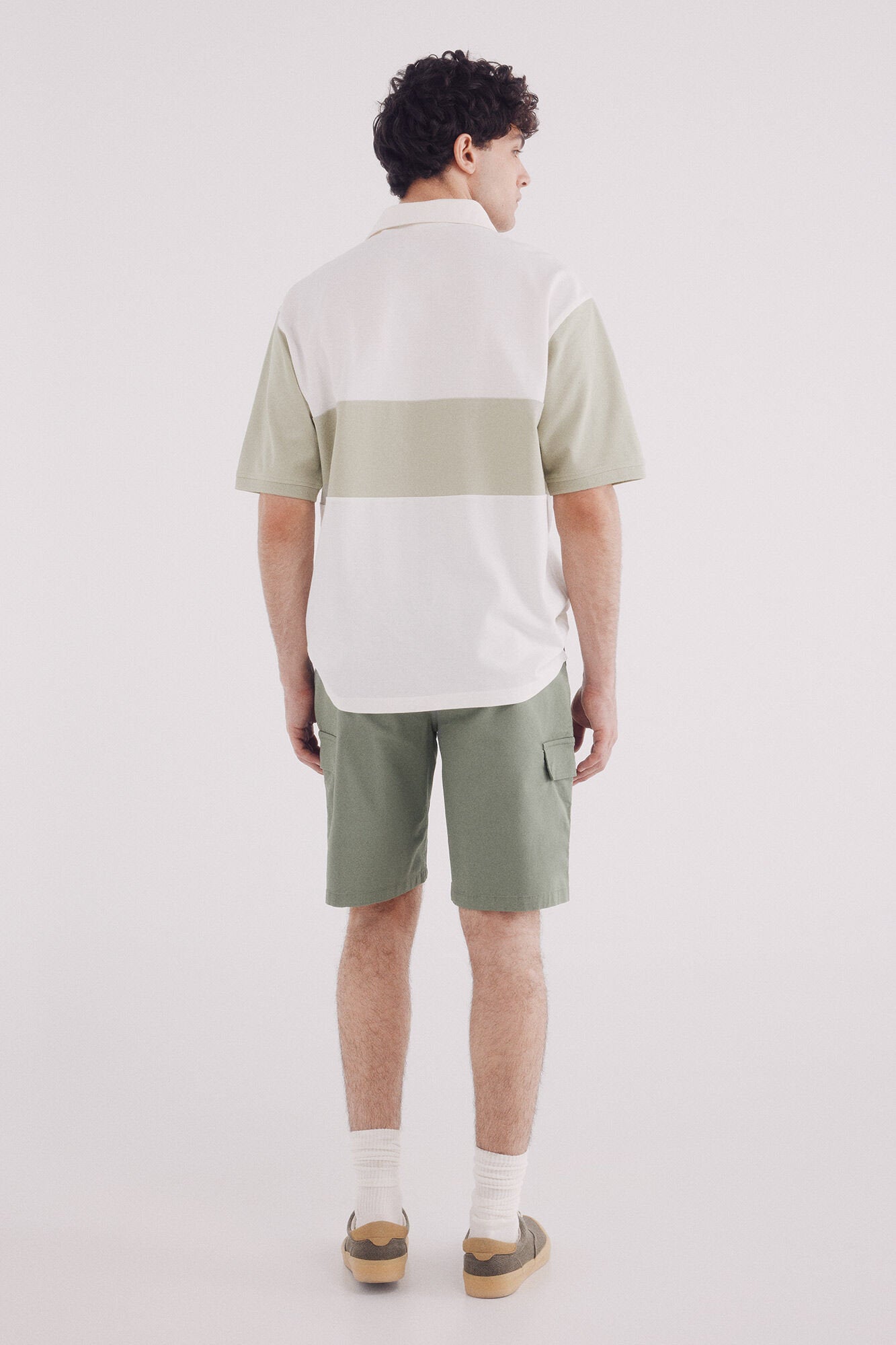 Springfield_Comfort Fit Cargo Bermuda Shorts_0439943_24_04