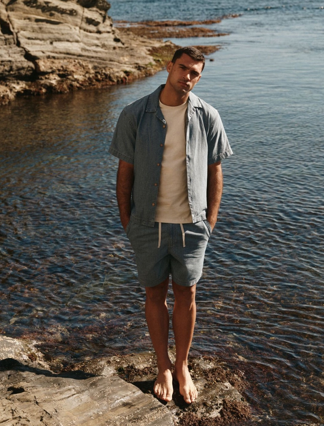 Springfield_Loose Beach-Style Denim Bermuda Shorts_0439952_14_01