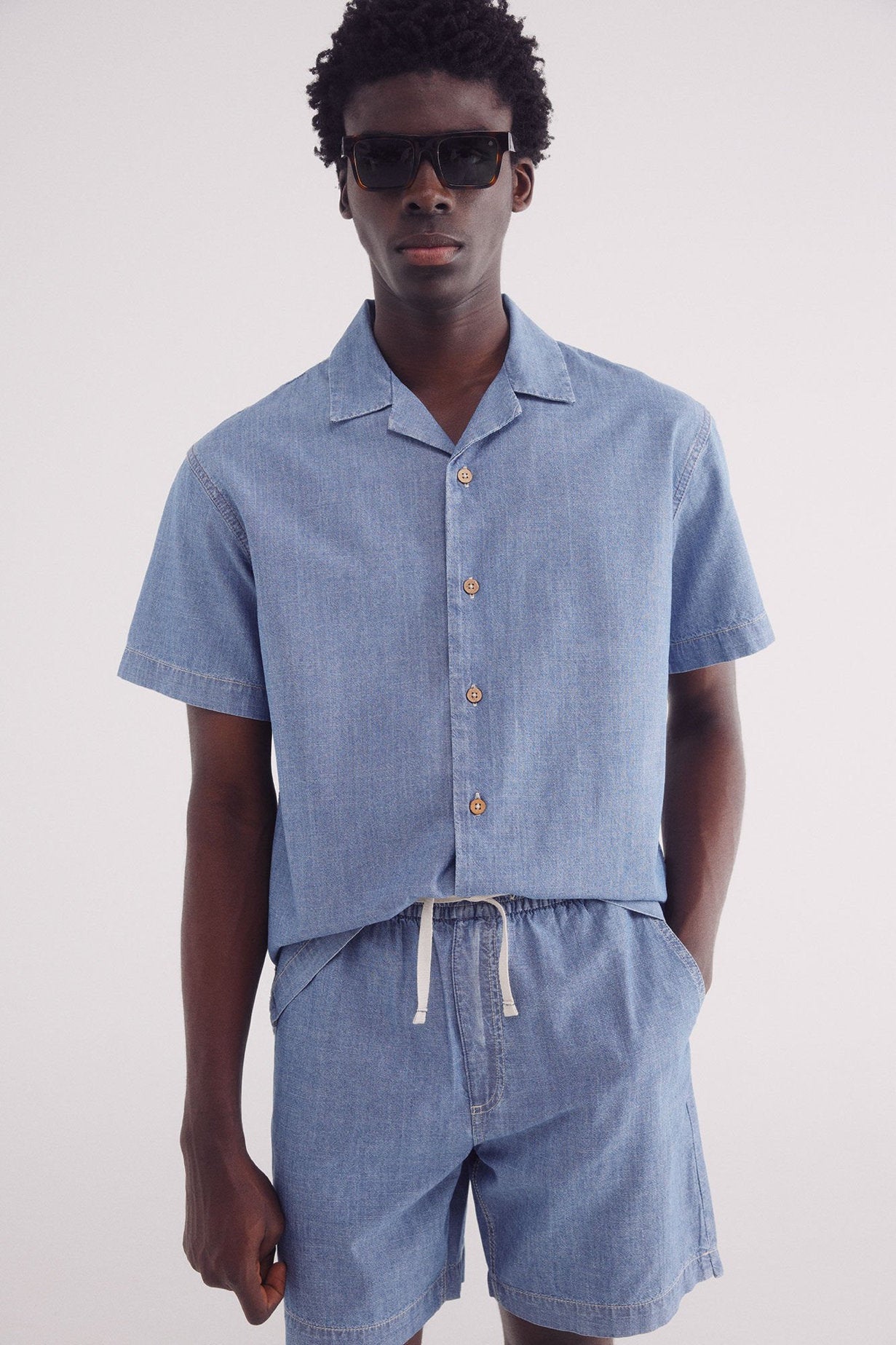 Springfield_Loose Beach-Style Denim Bermuda Shorts_0439952_14_06