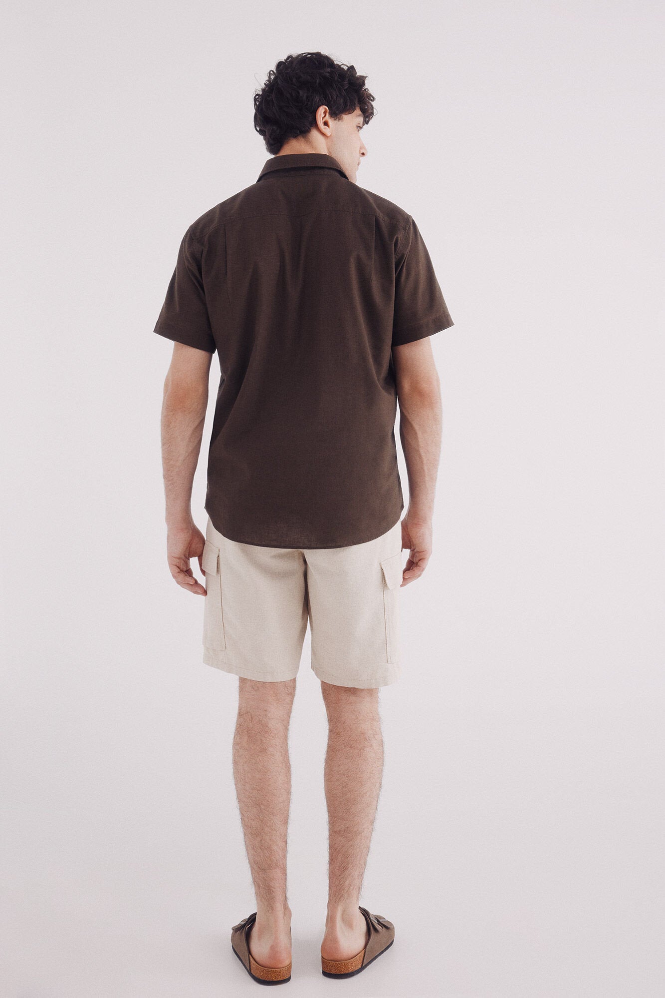 Springfield_Comfort Fit Linen Cargo Bermuda Shorts_0439954_97_05