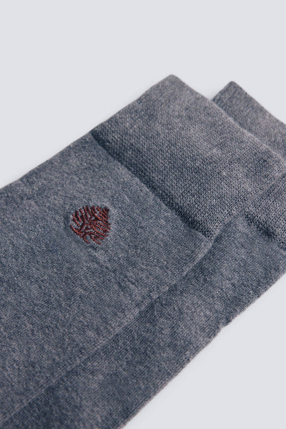 Springfield_Dark_Grey_Long Monochrome Socks with Springfield Logo_0472117_42_02